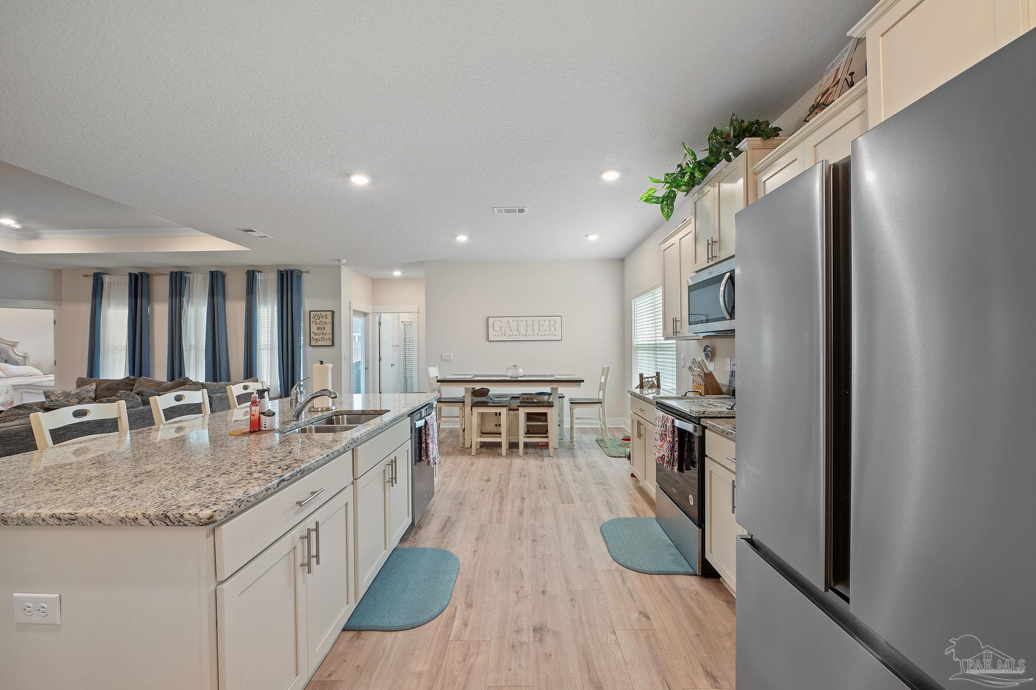 1615 Amaya Ln