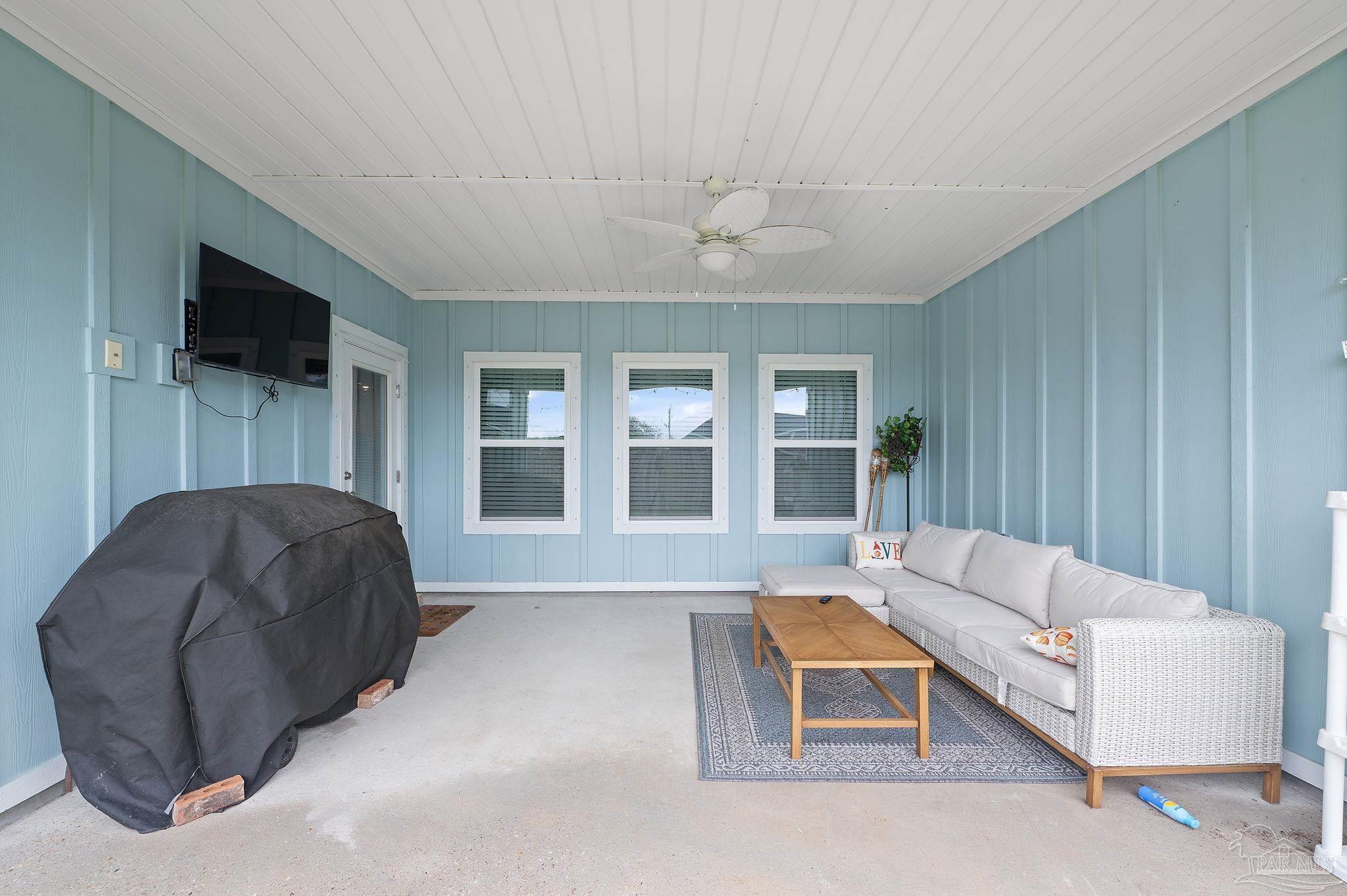 1615 Amaya Ln