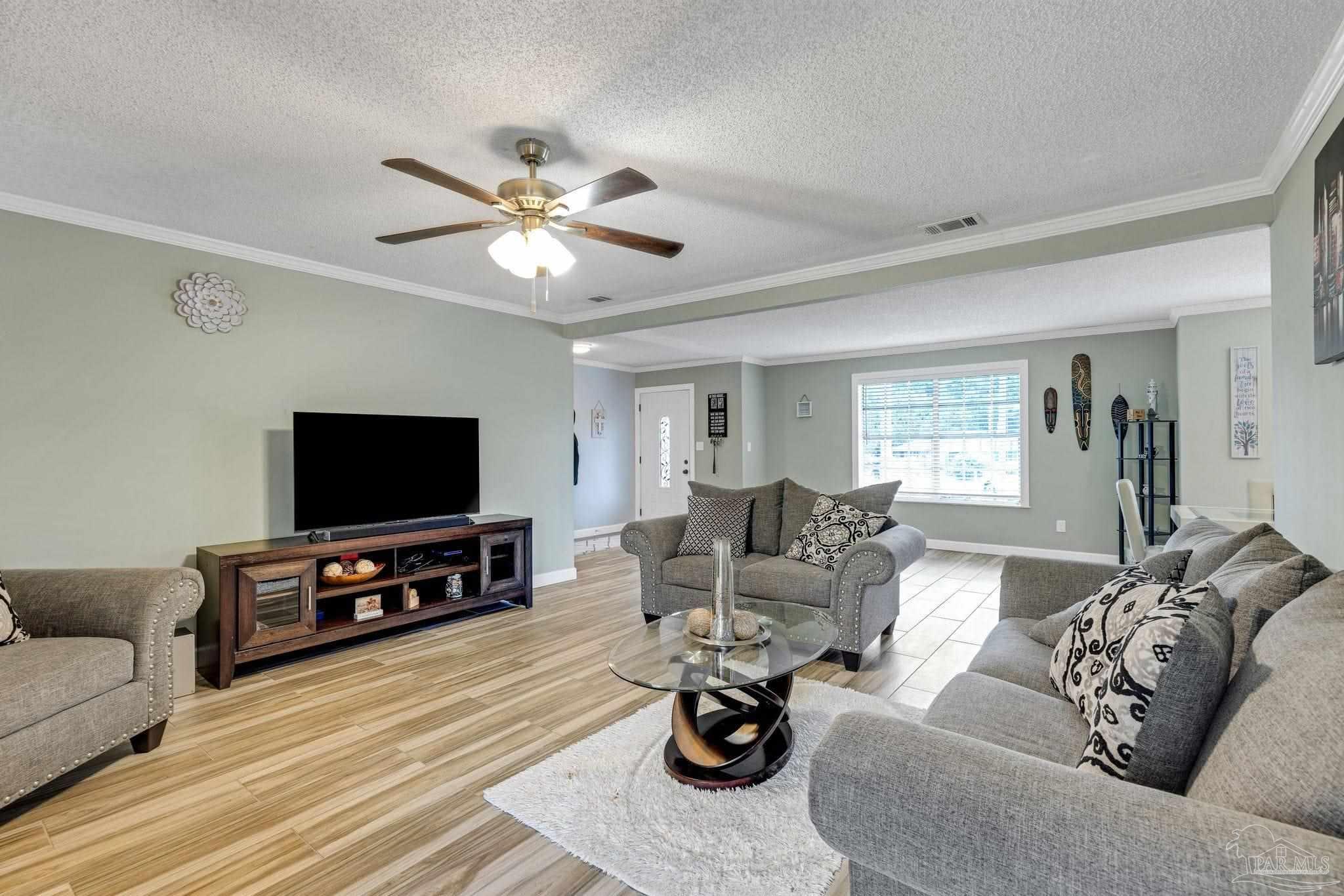 8435 Ridgefield Rd
