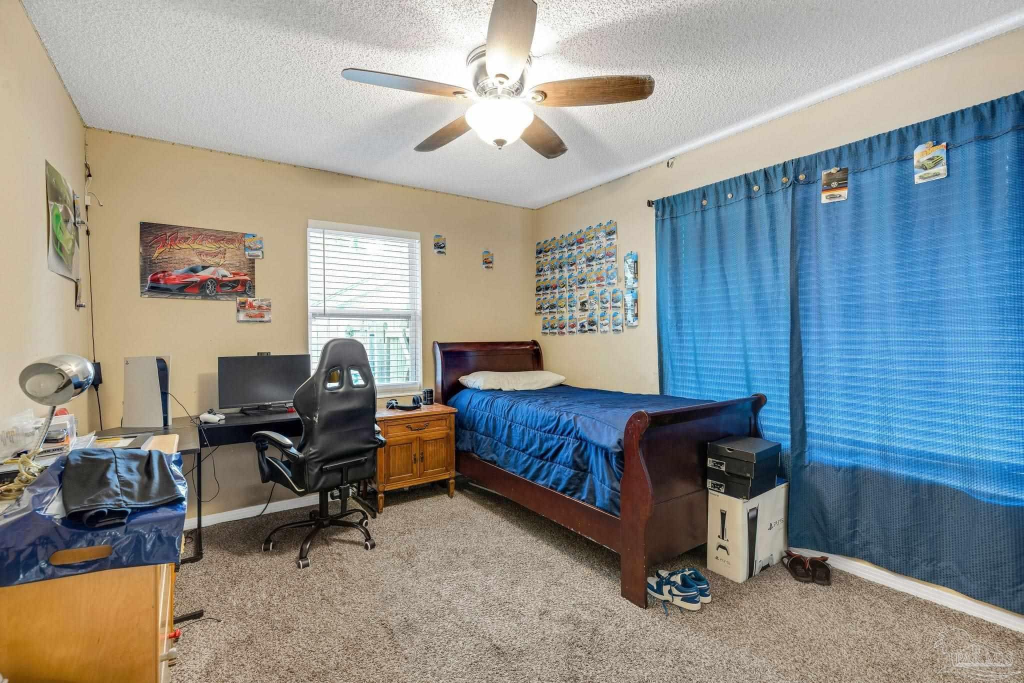 8435 Ridgefield Rd