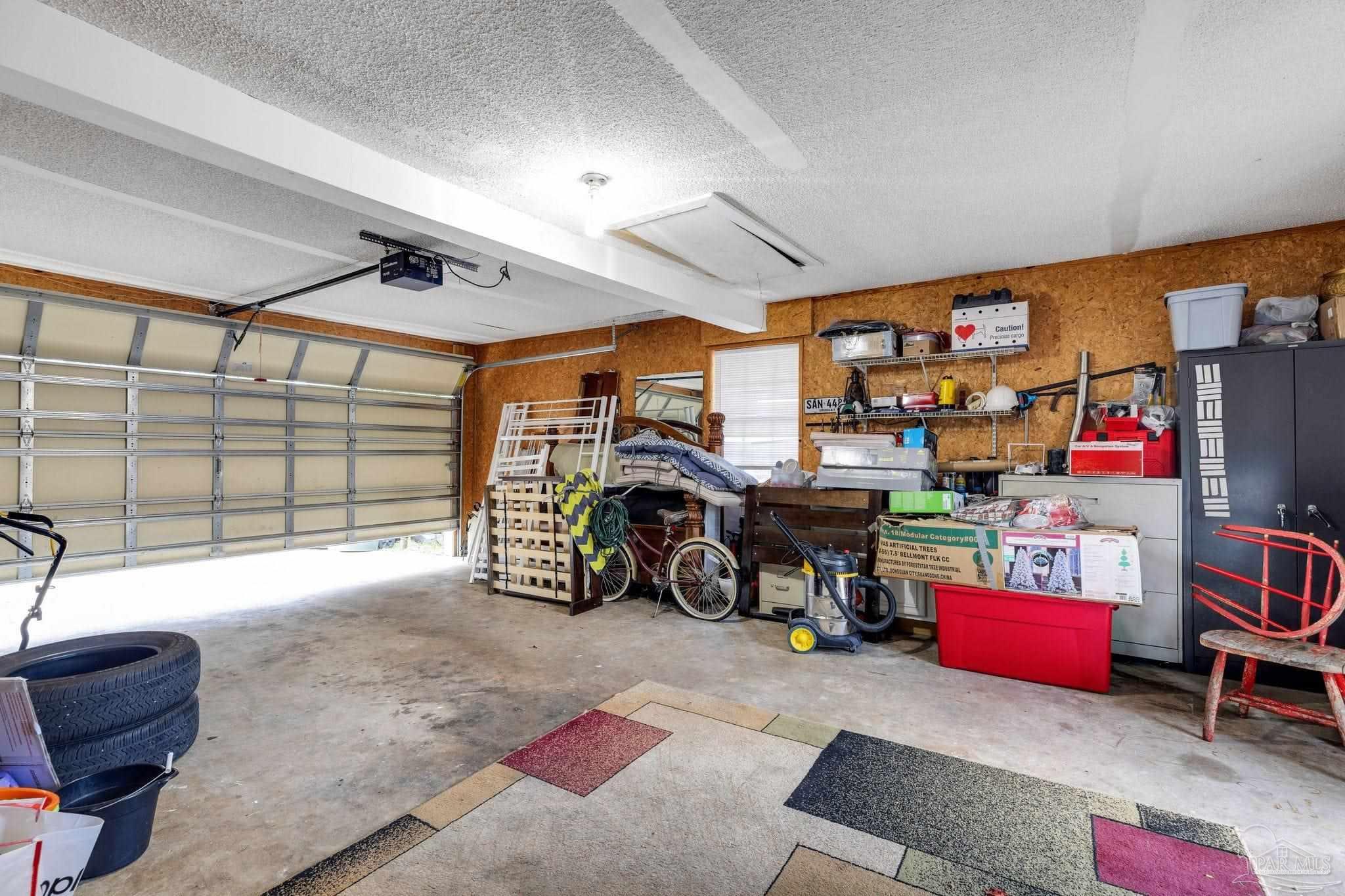 8435 Ridgefield Rd