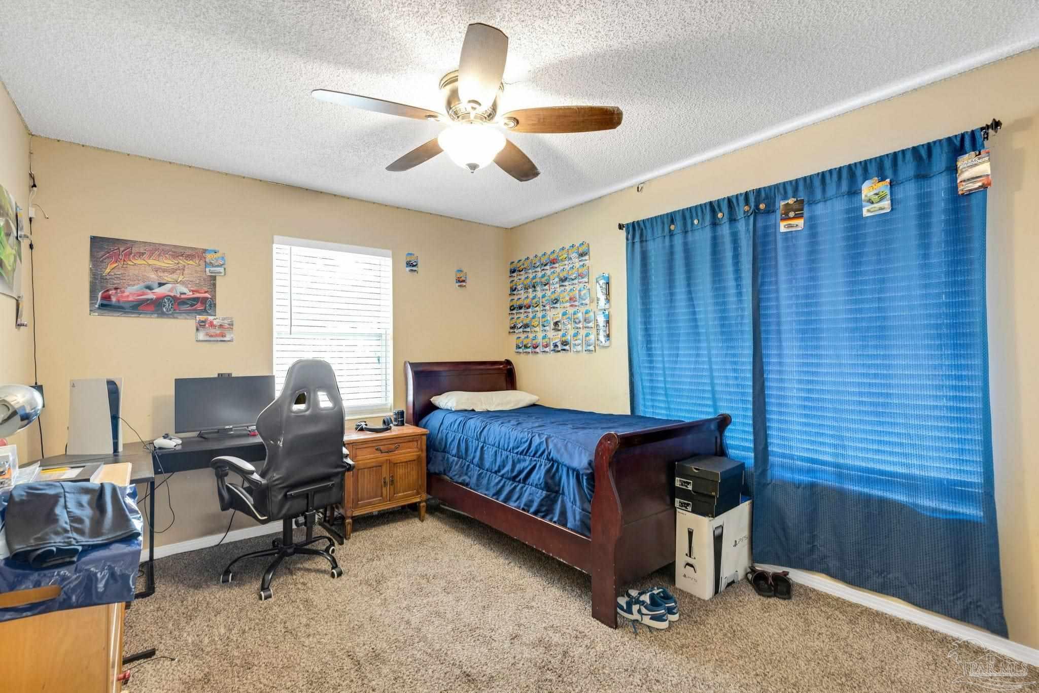 8435 Ridgefield Rd