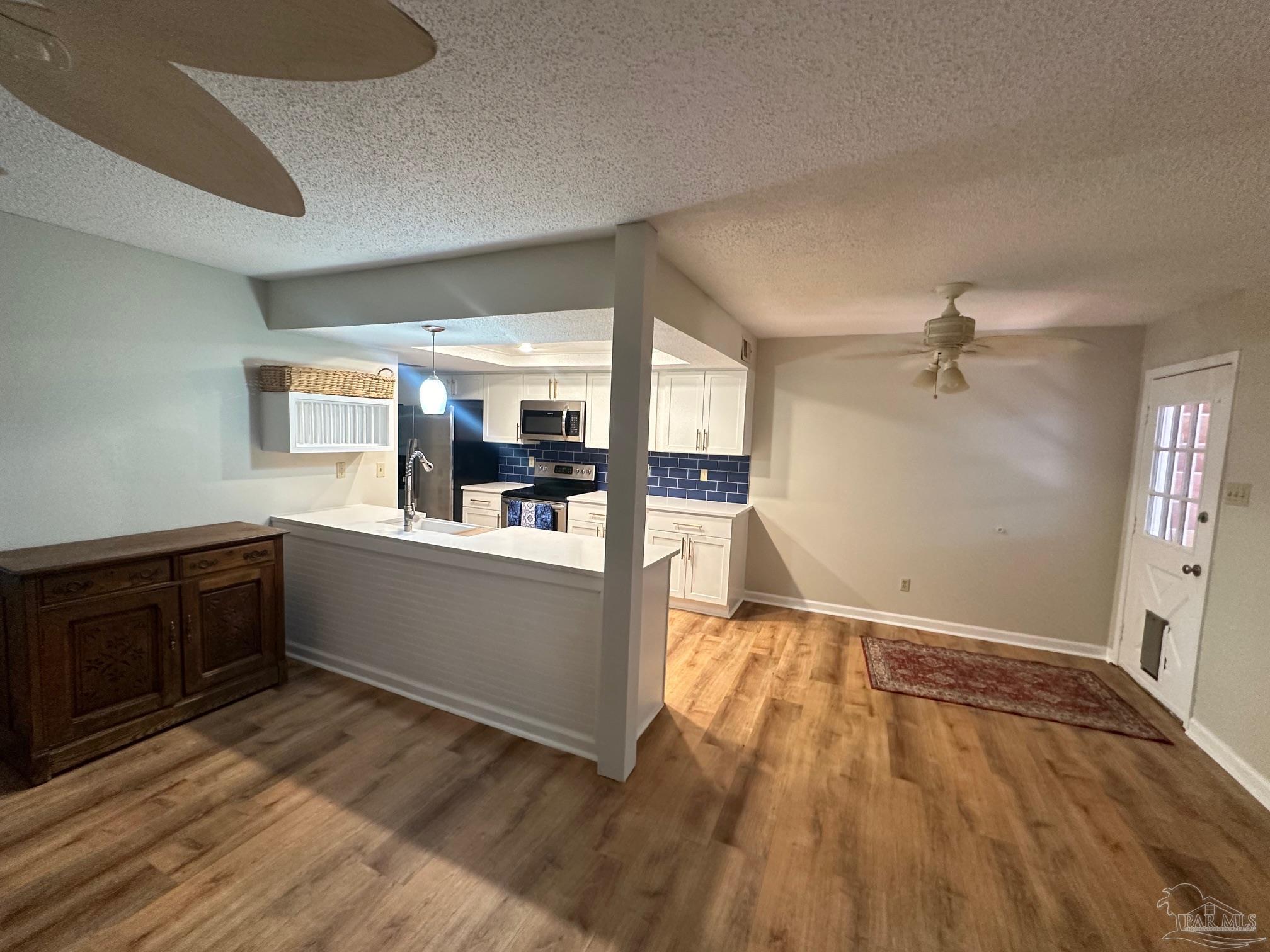 8420 Williamsburg Cir