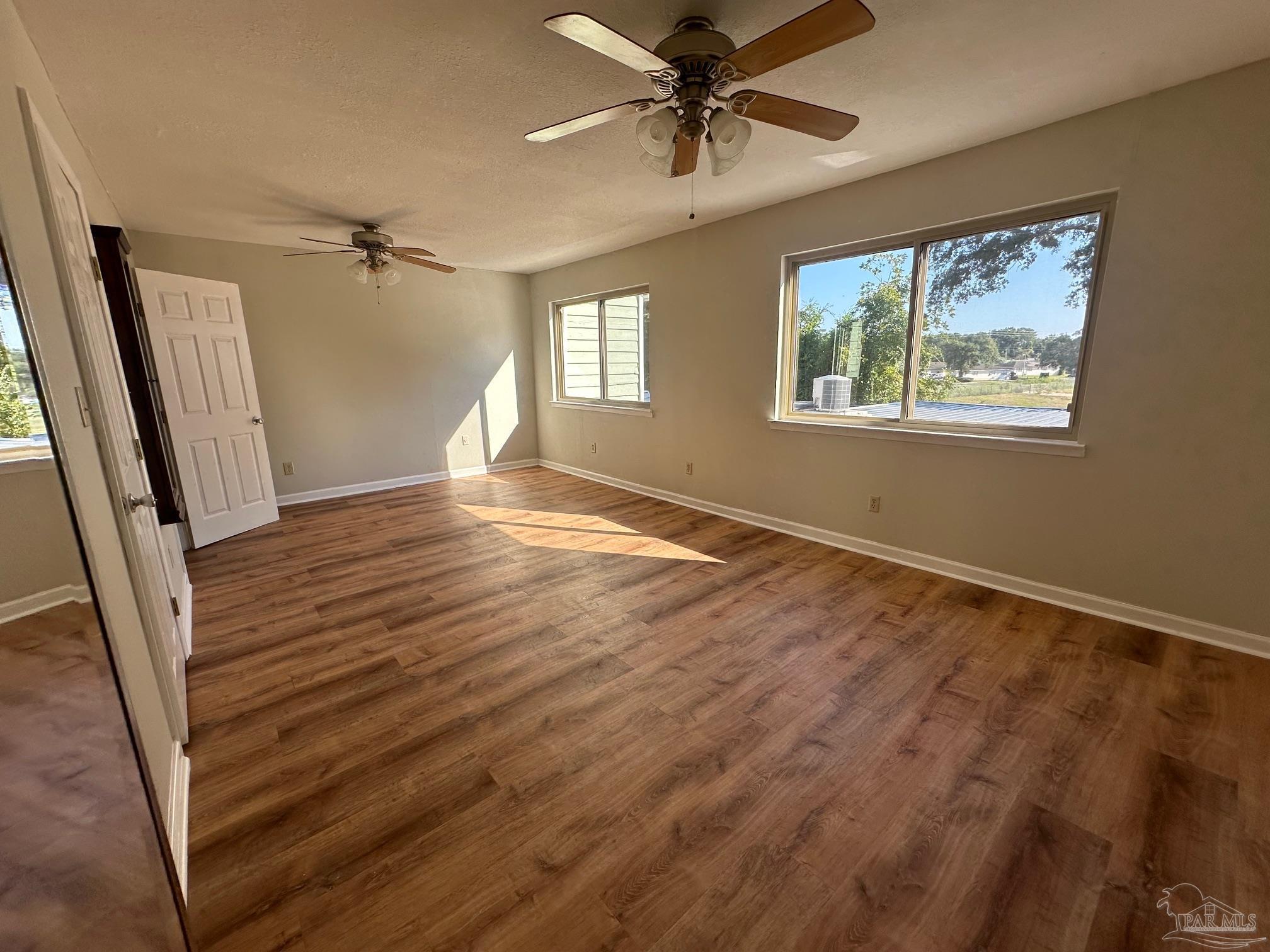 8420 Williamsburg Cir