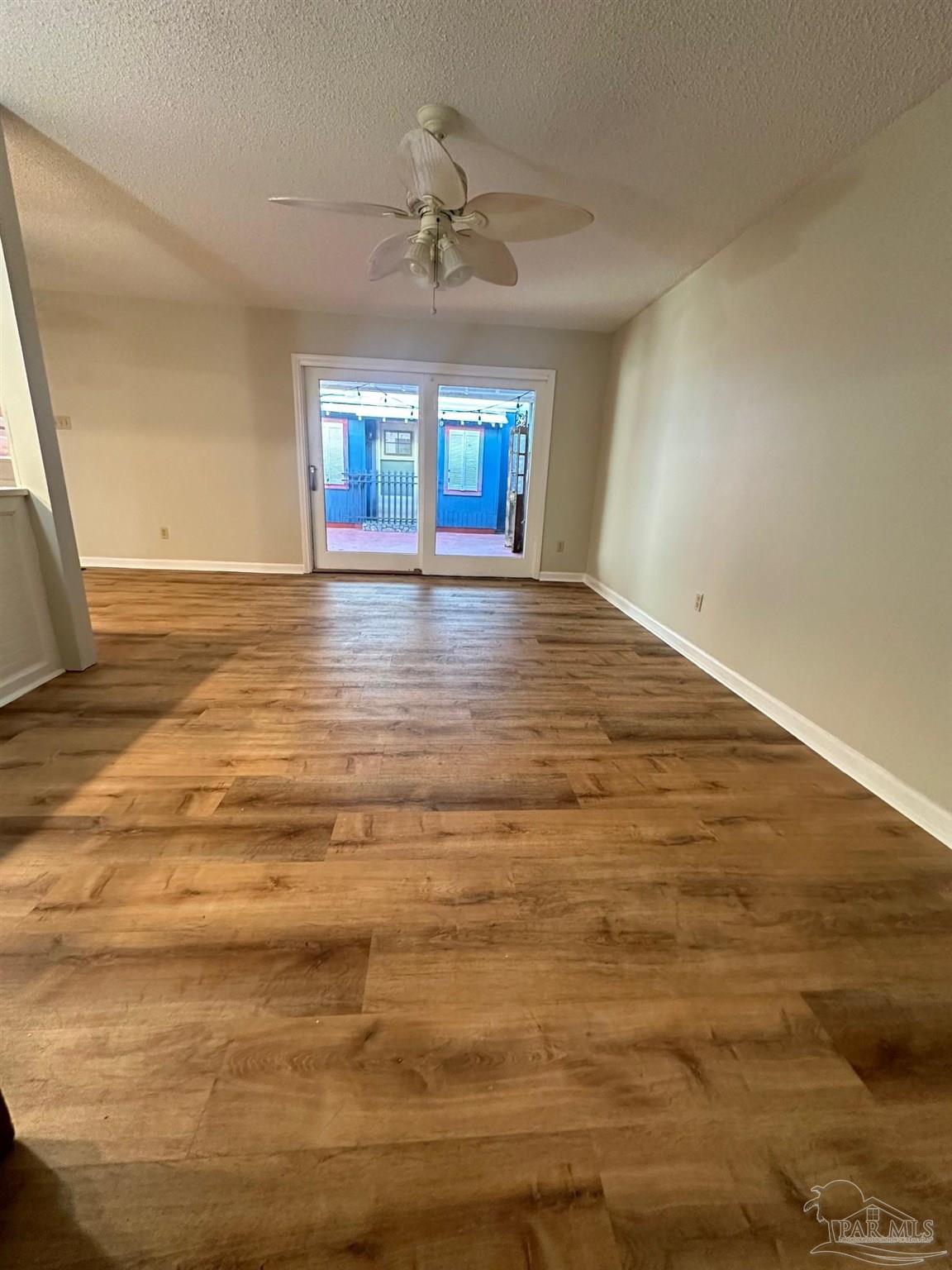 8420 Williamsburg Cir