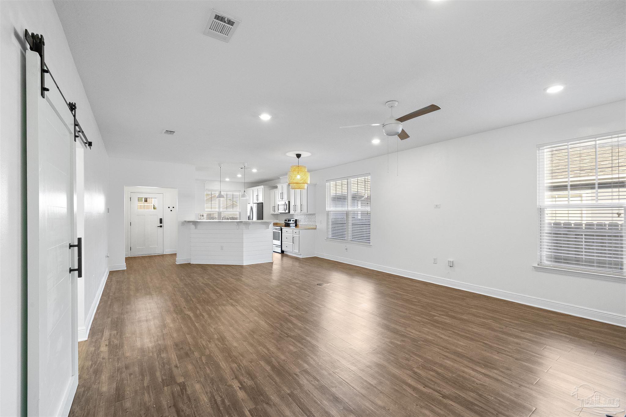 5753 Blackhorse Cir