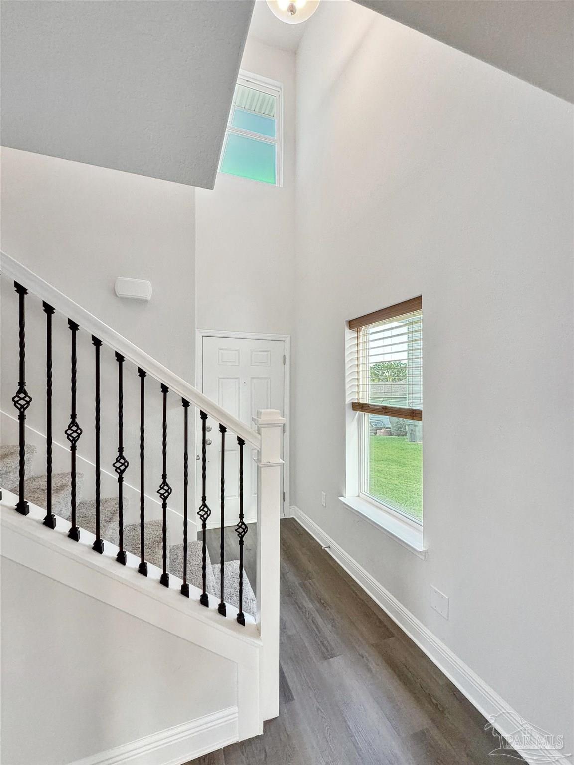 7093 Sonny Dr