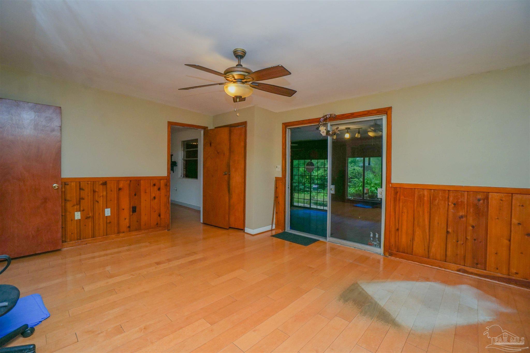 6245 Omie Cir