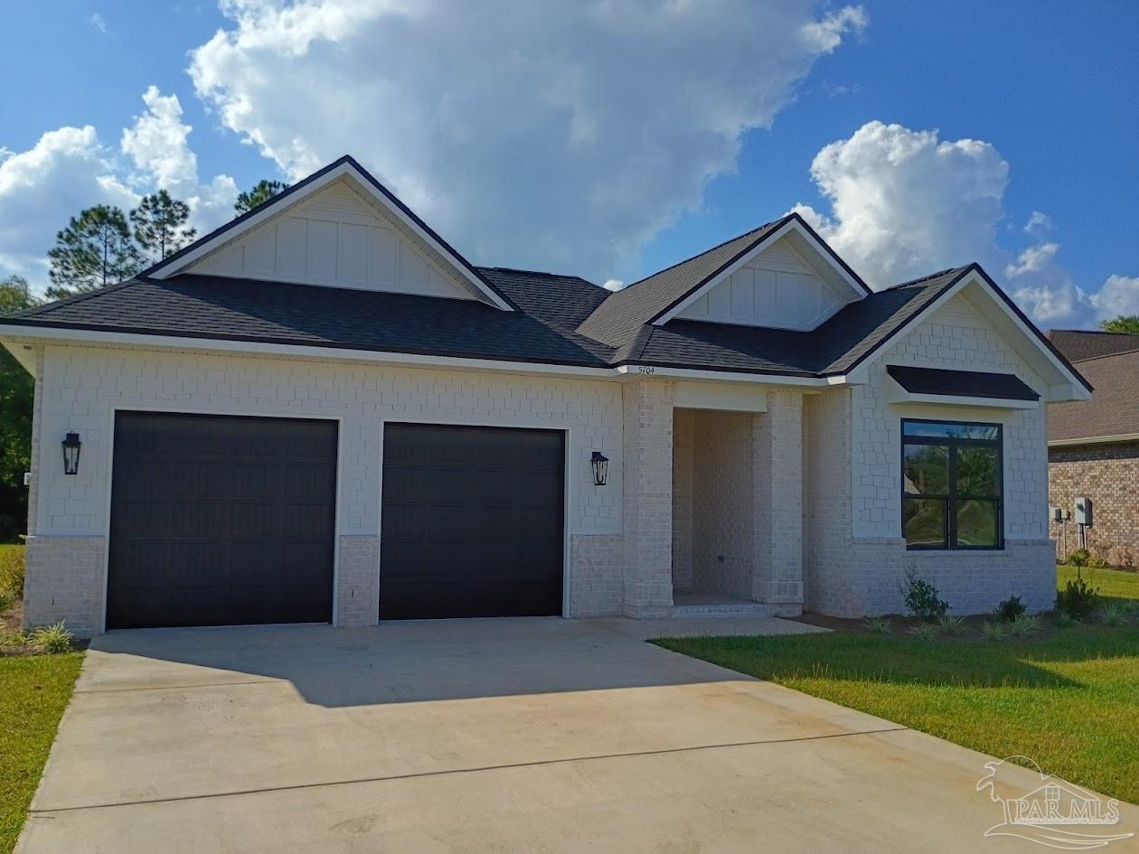 5704 Highland Lake Dr