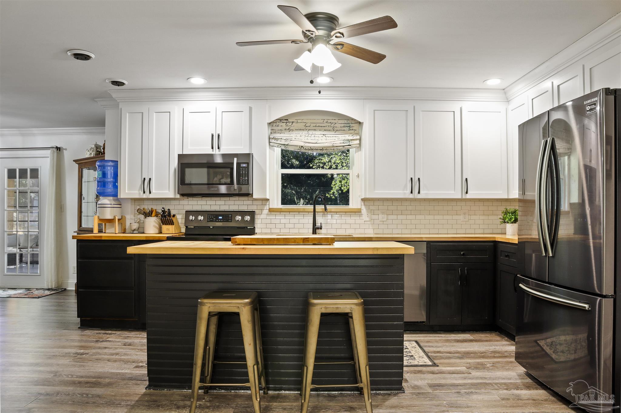 4600 Sierra Dr