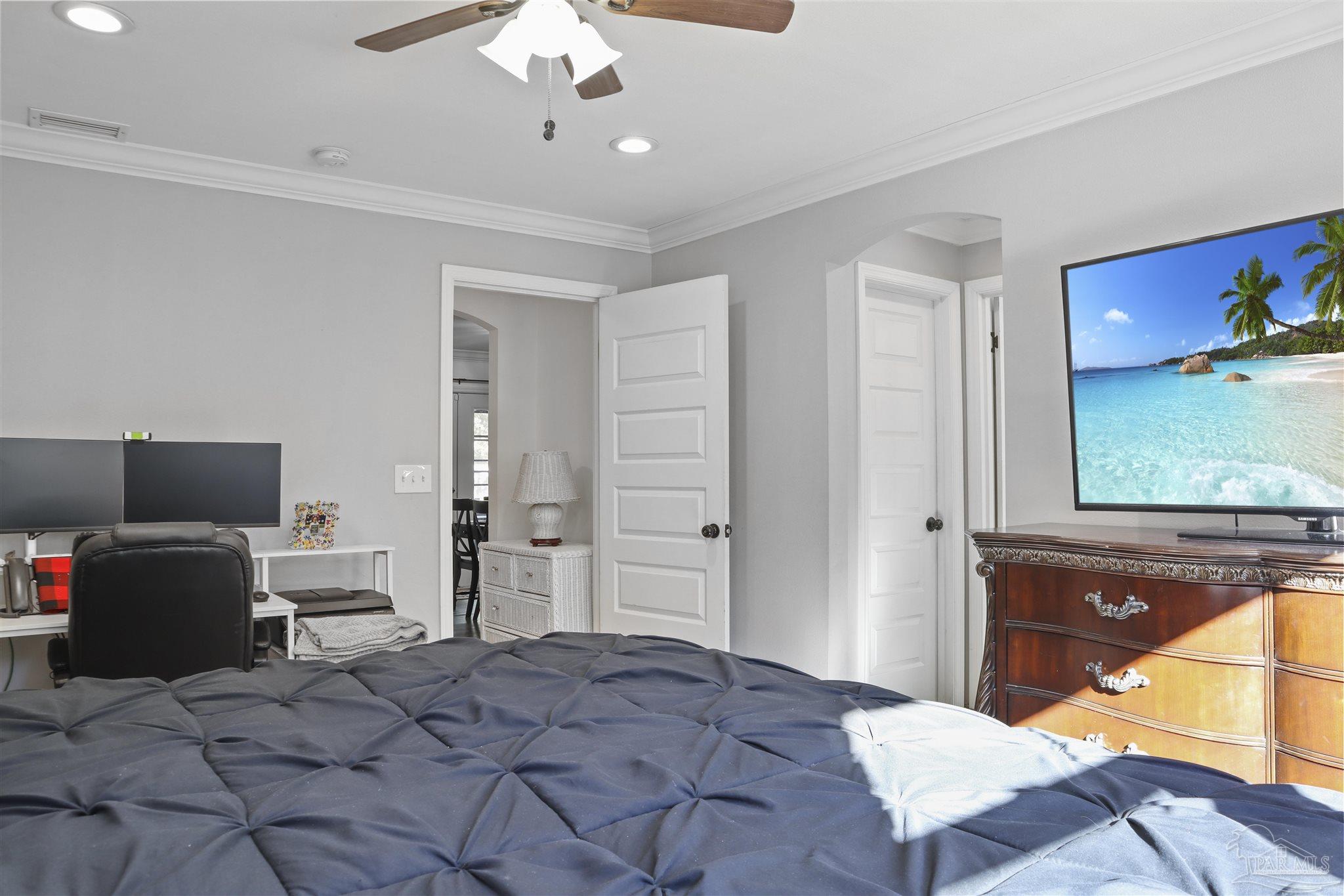 4600 Sierra Dr