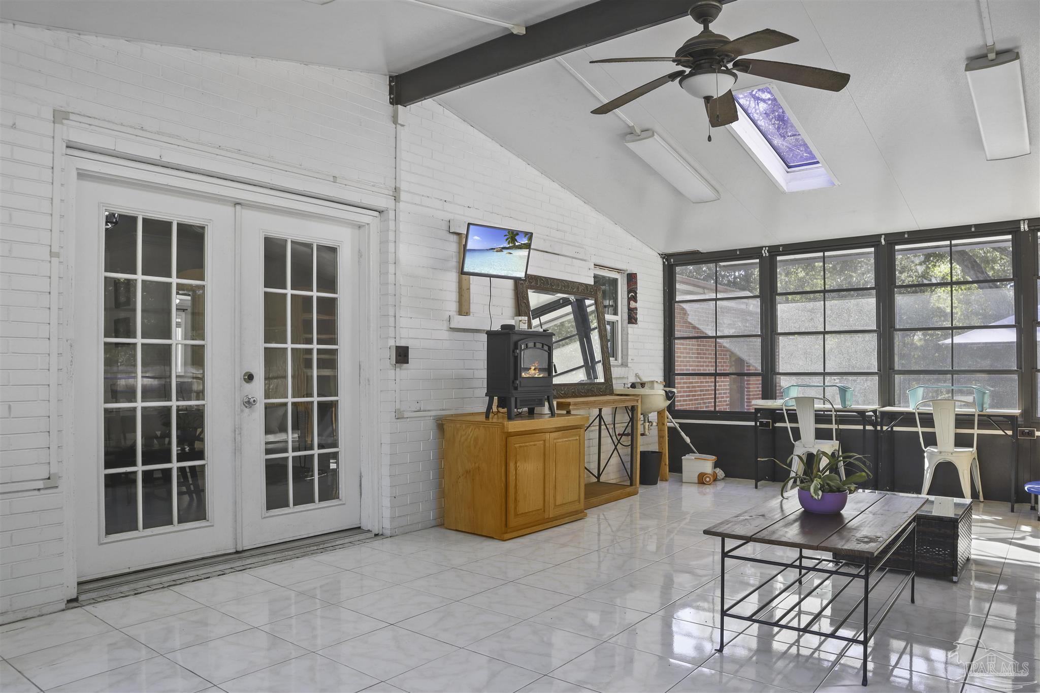 4600 Sierra Dr