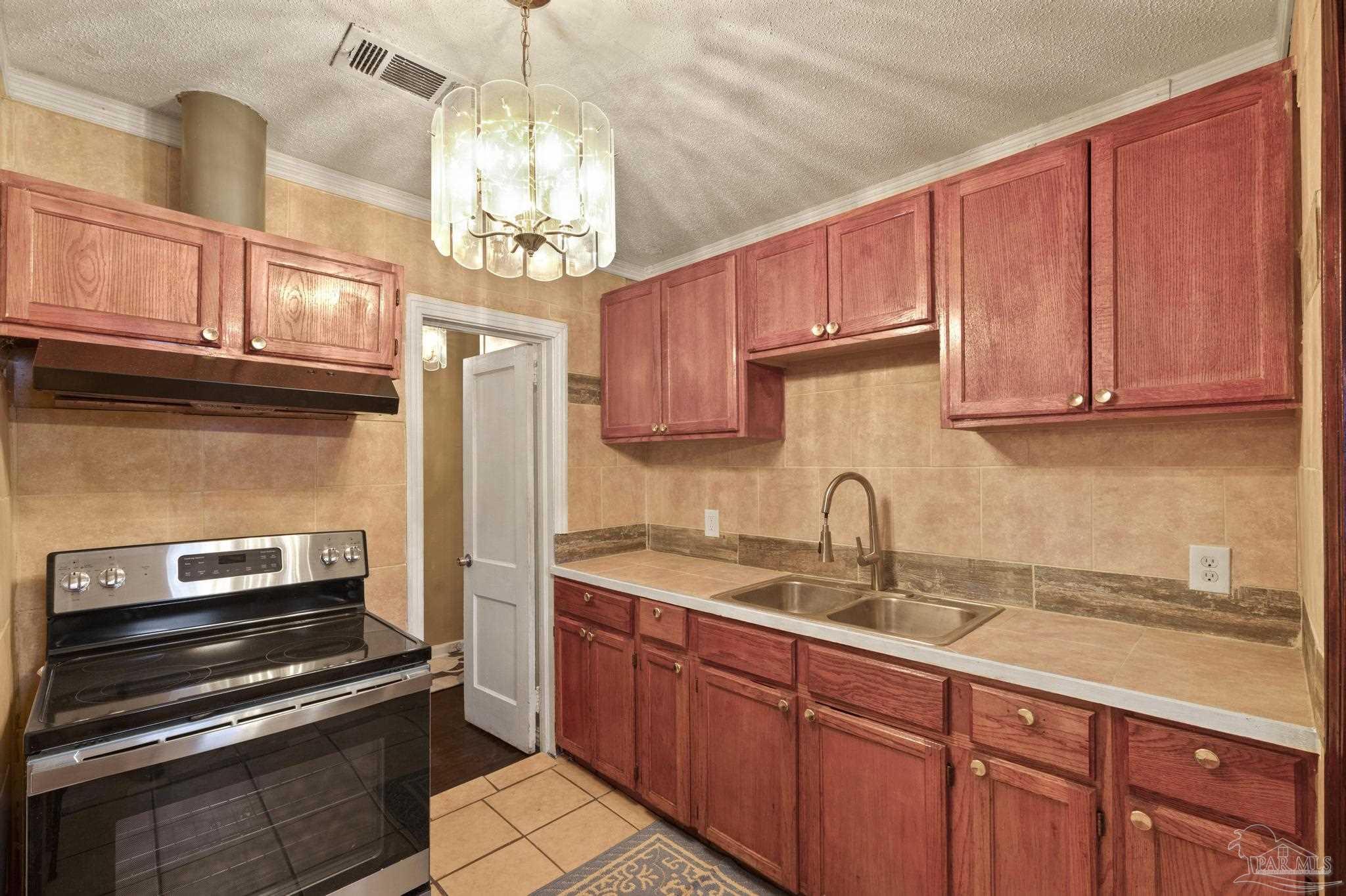 22 Flynn Dr