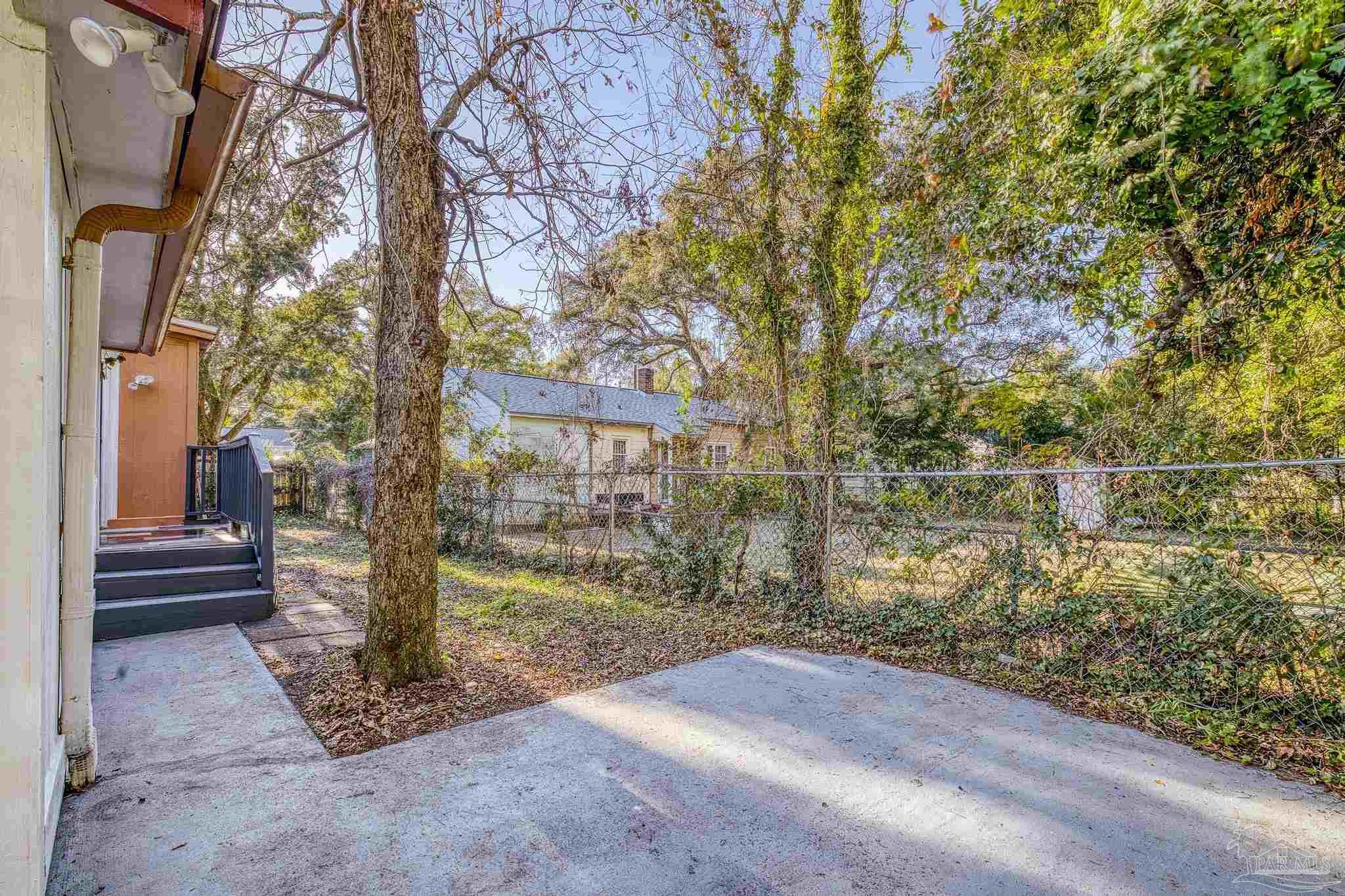 22 Flynn Dr
