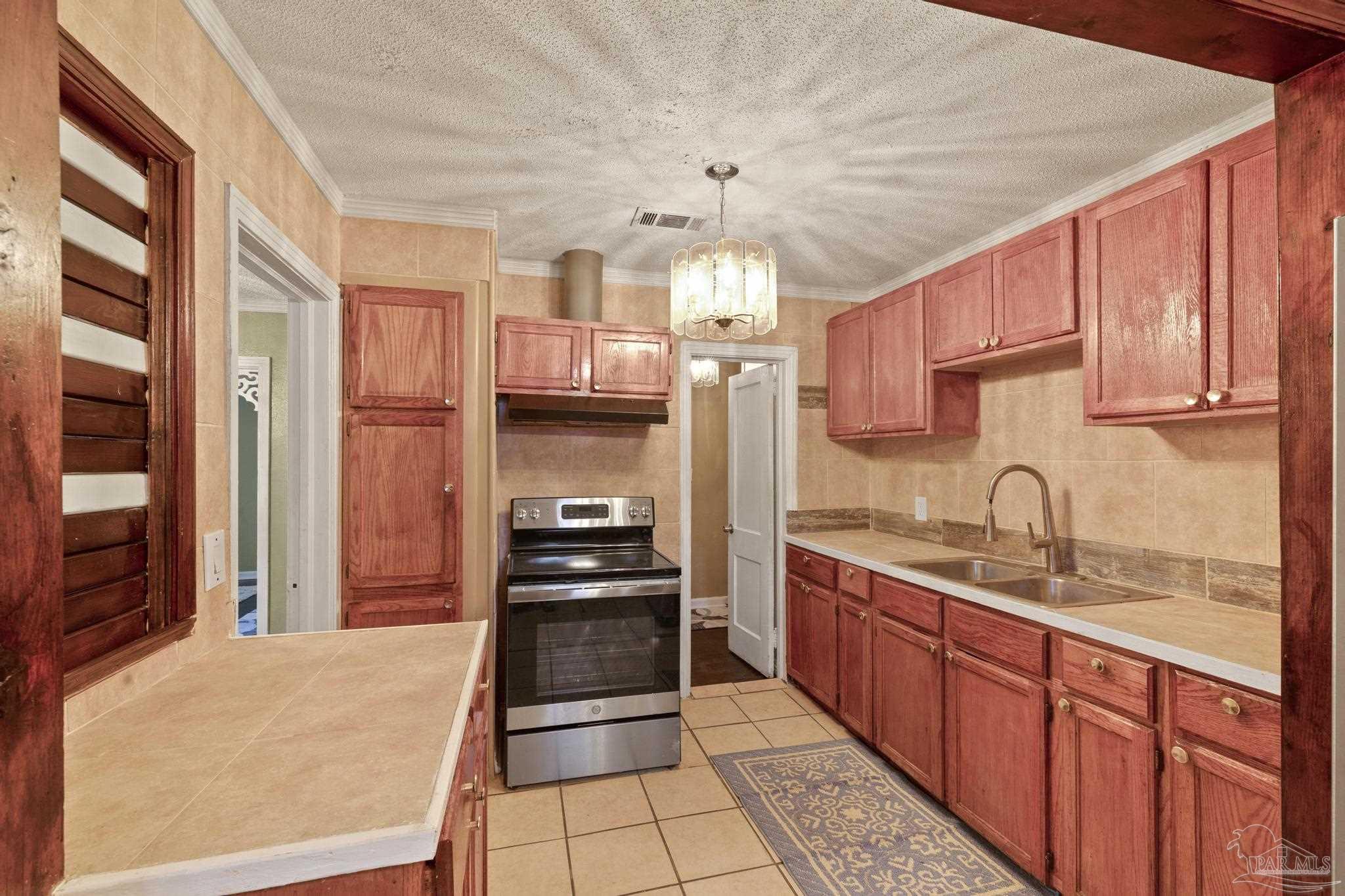 22 Flynn Dr