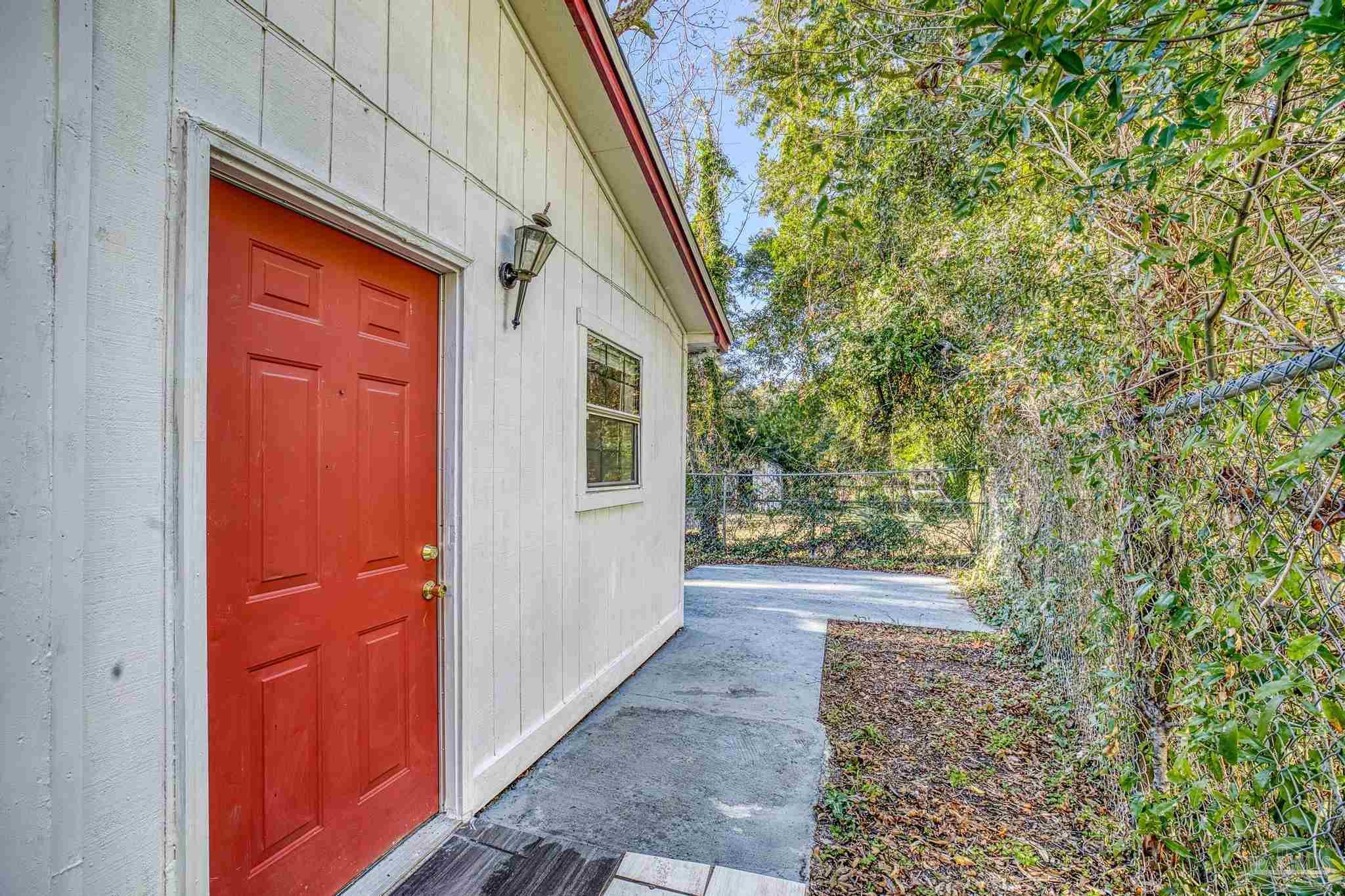 22 Flynn Dr