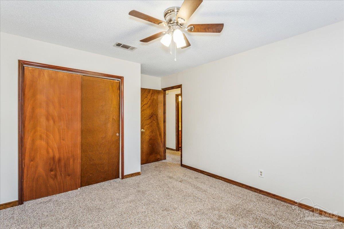 599 Peppertree Ln