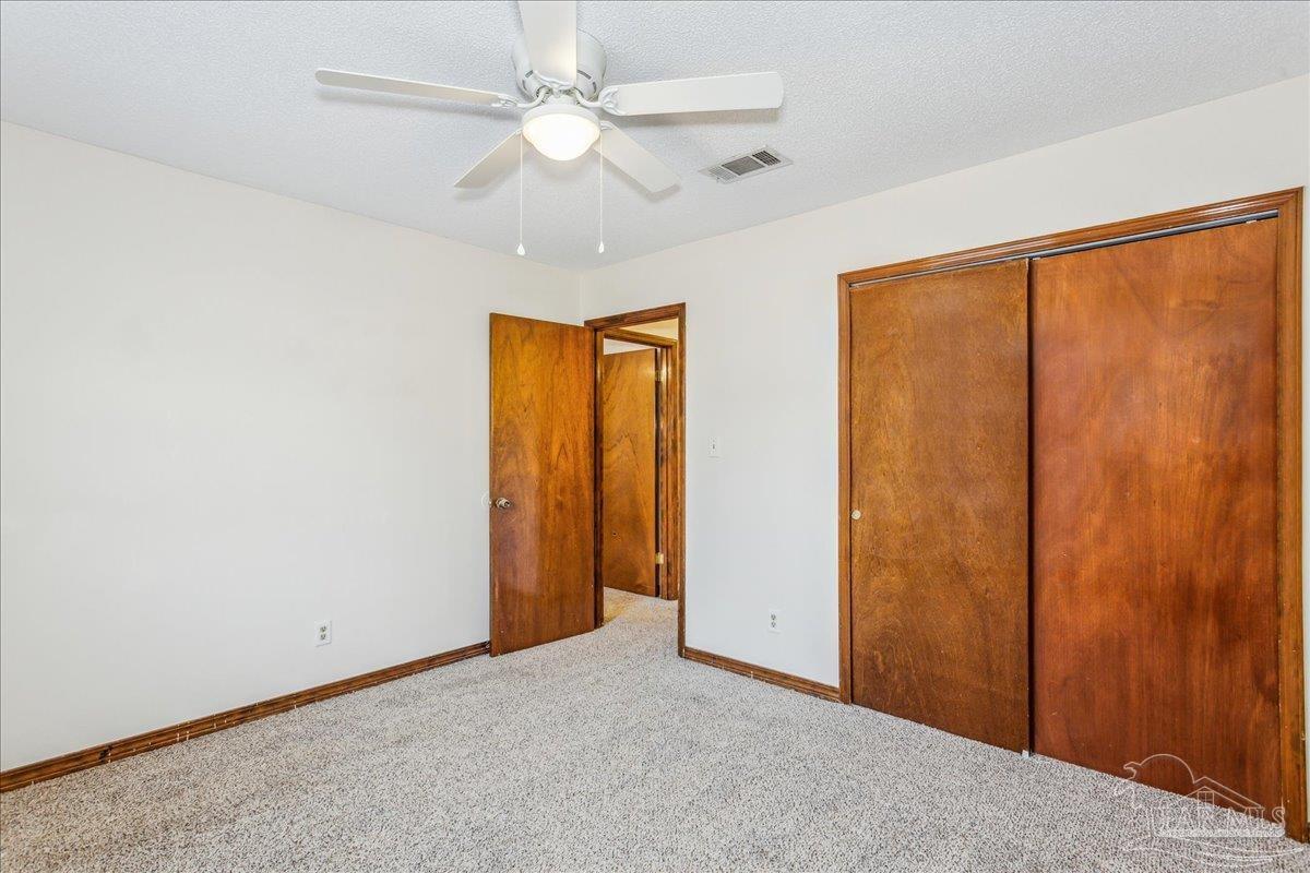 599 Peppertree Ln