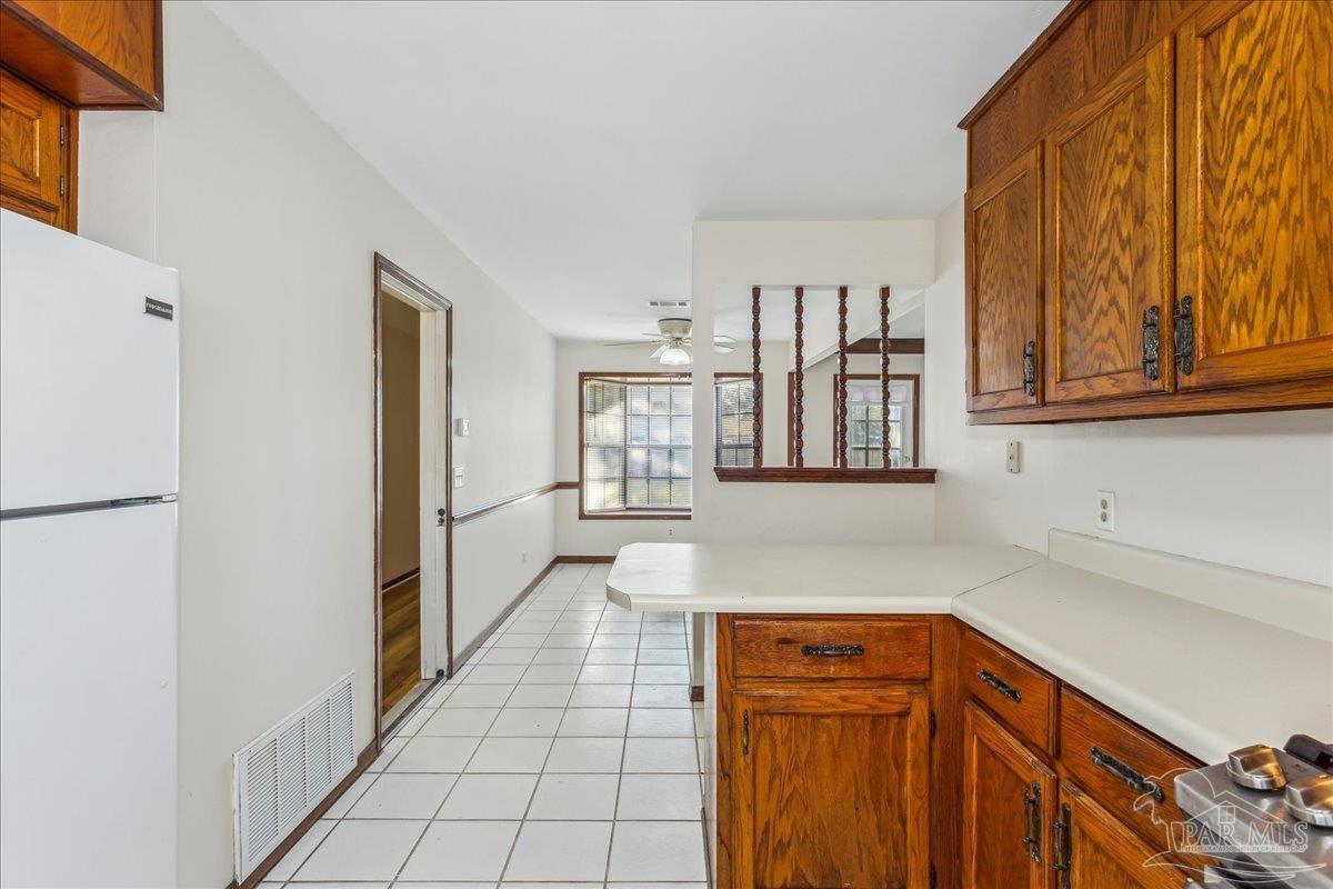 599 Peppertree Ln