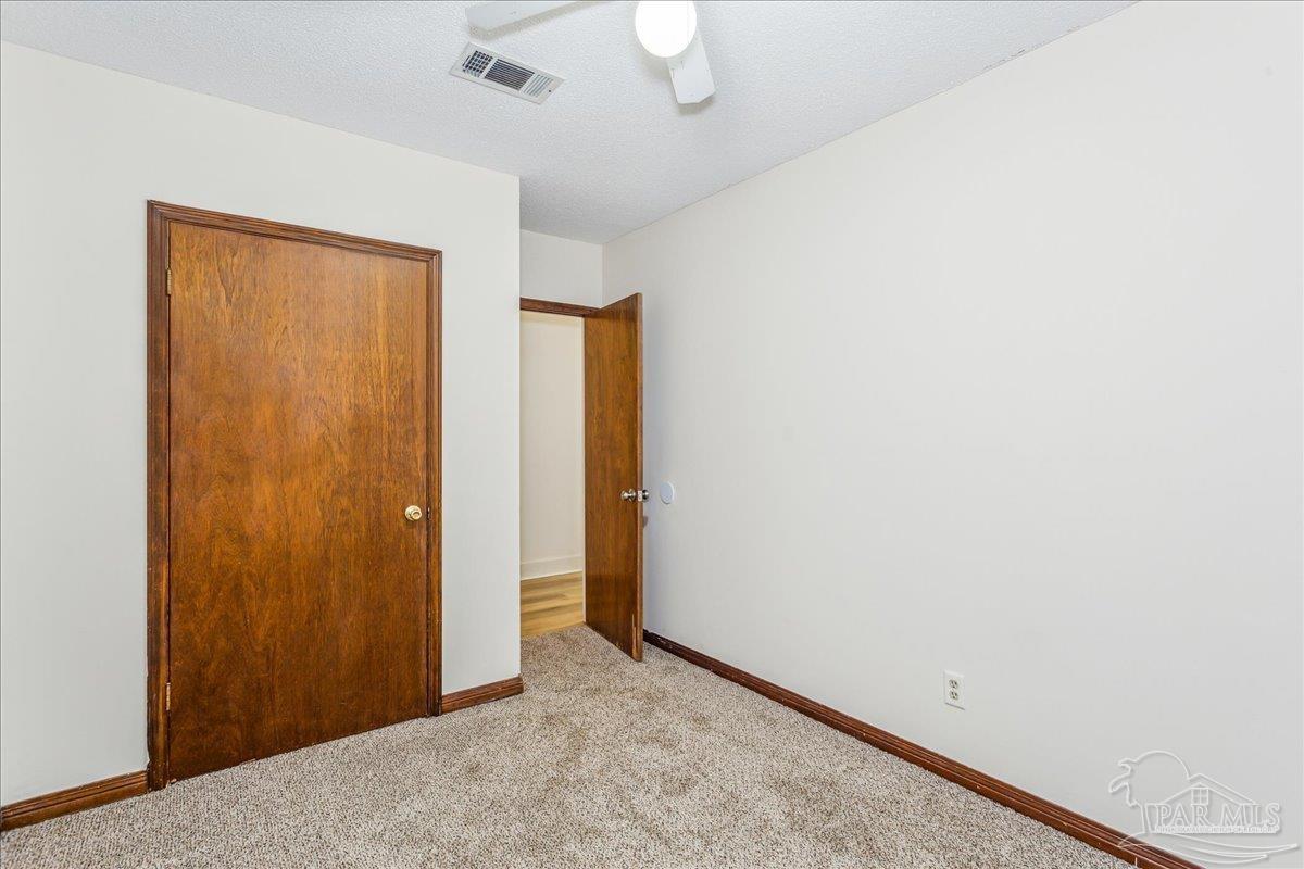 599 Peppertree Ln