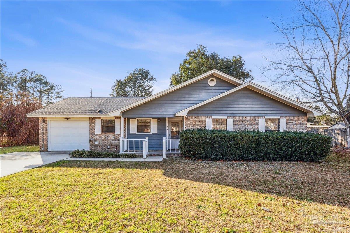 599 Peppertree Ln