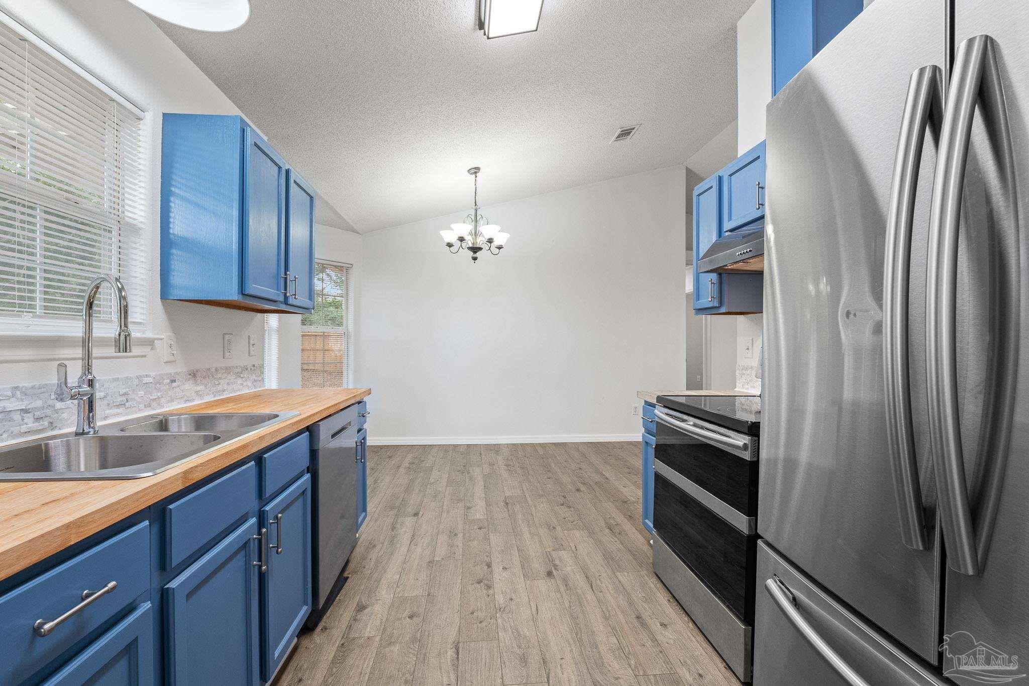 145 Overlook Dr