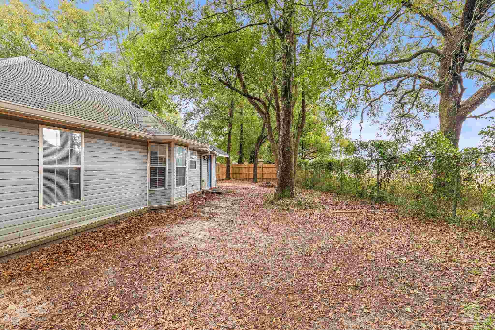 145 Overlook Dr