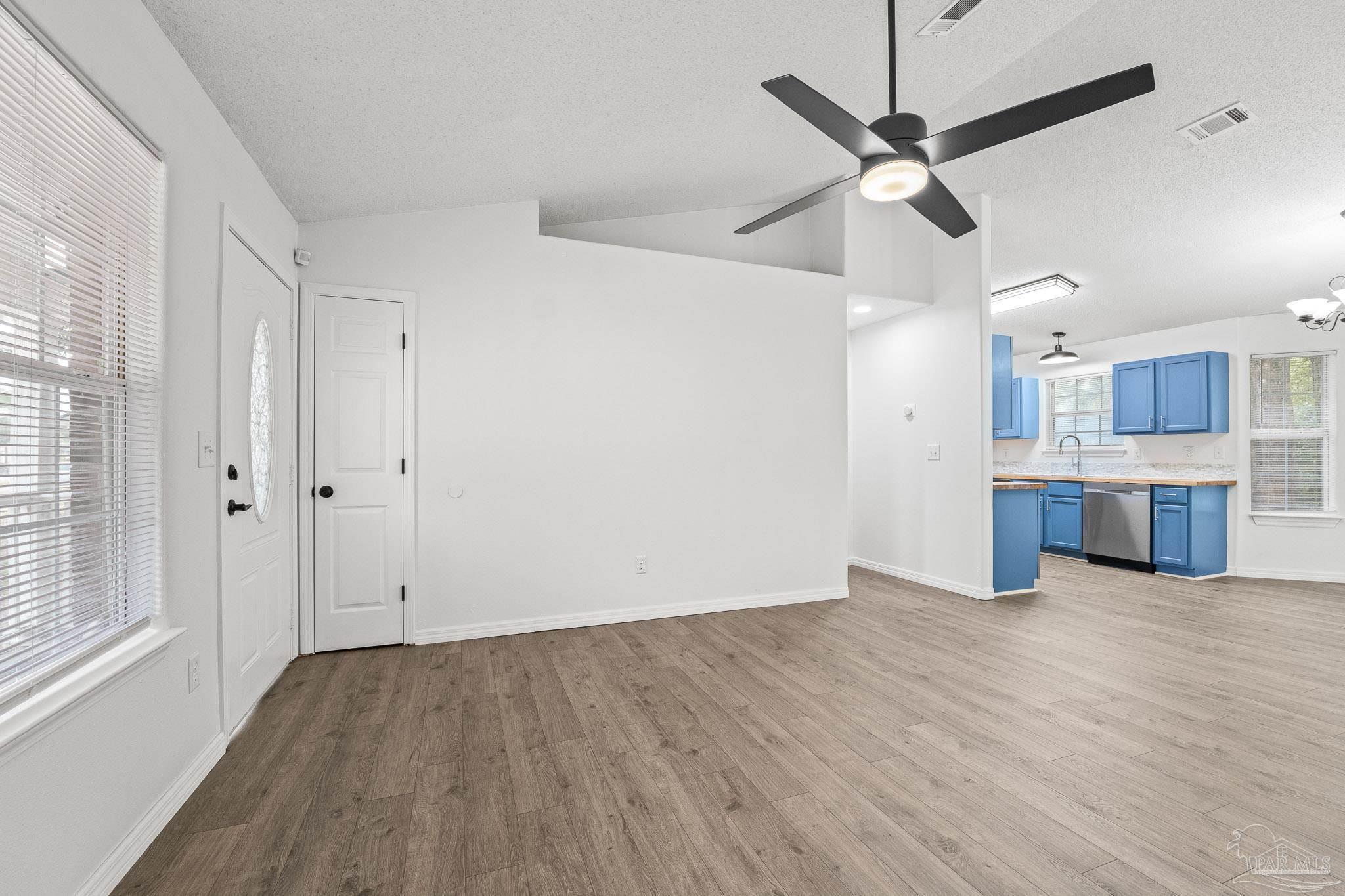 145 Overlook Dr