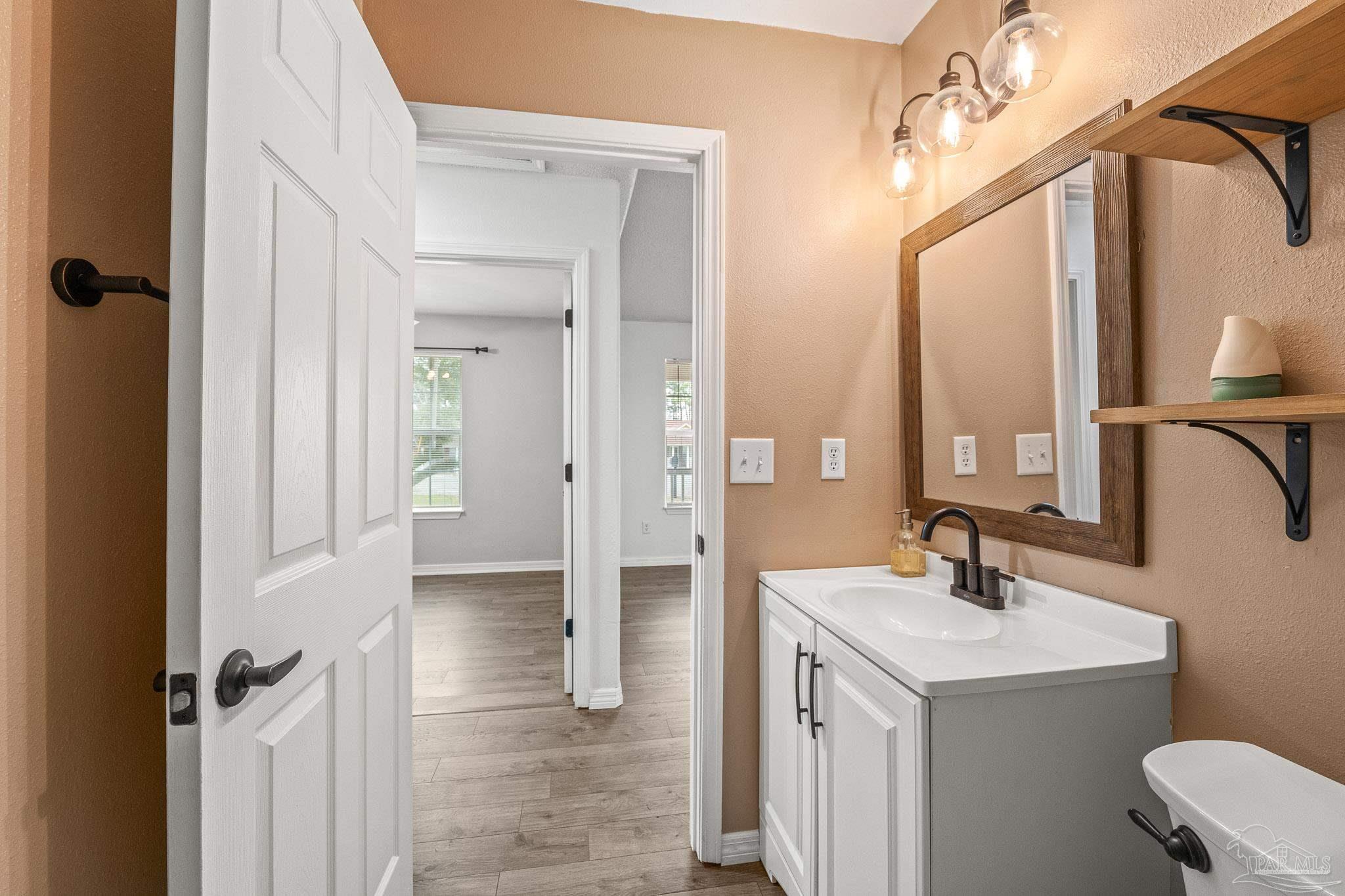 145 Overlook Dr