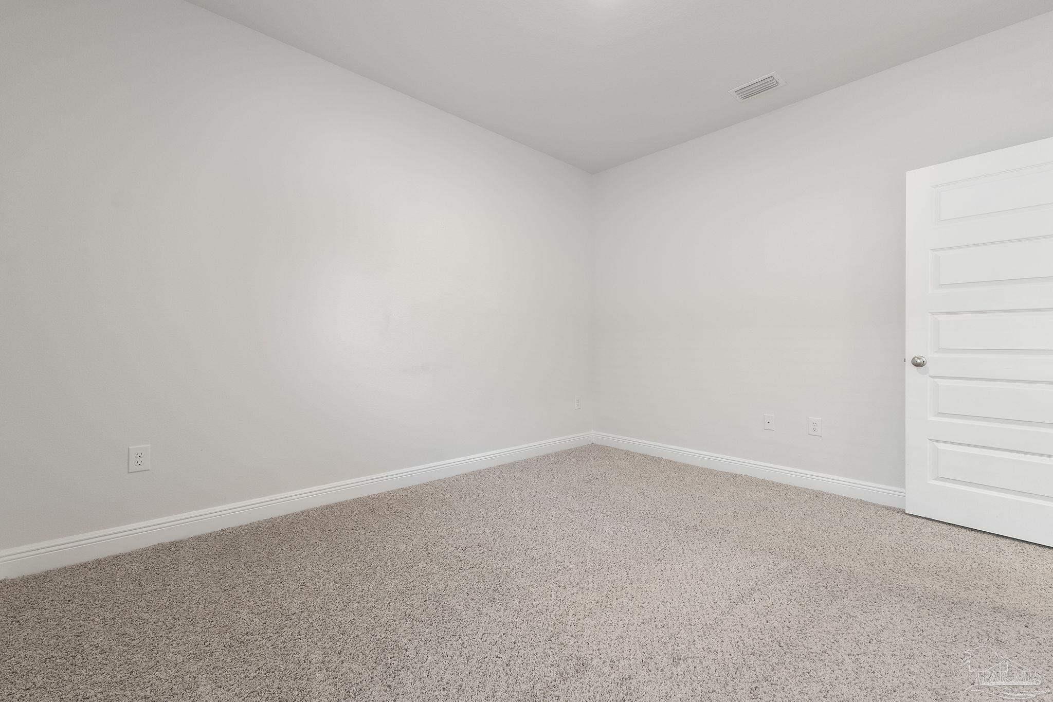 7737 Burnside Loop
