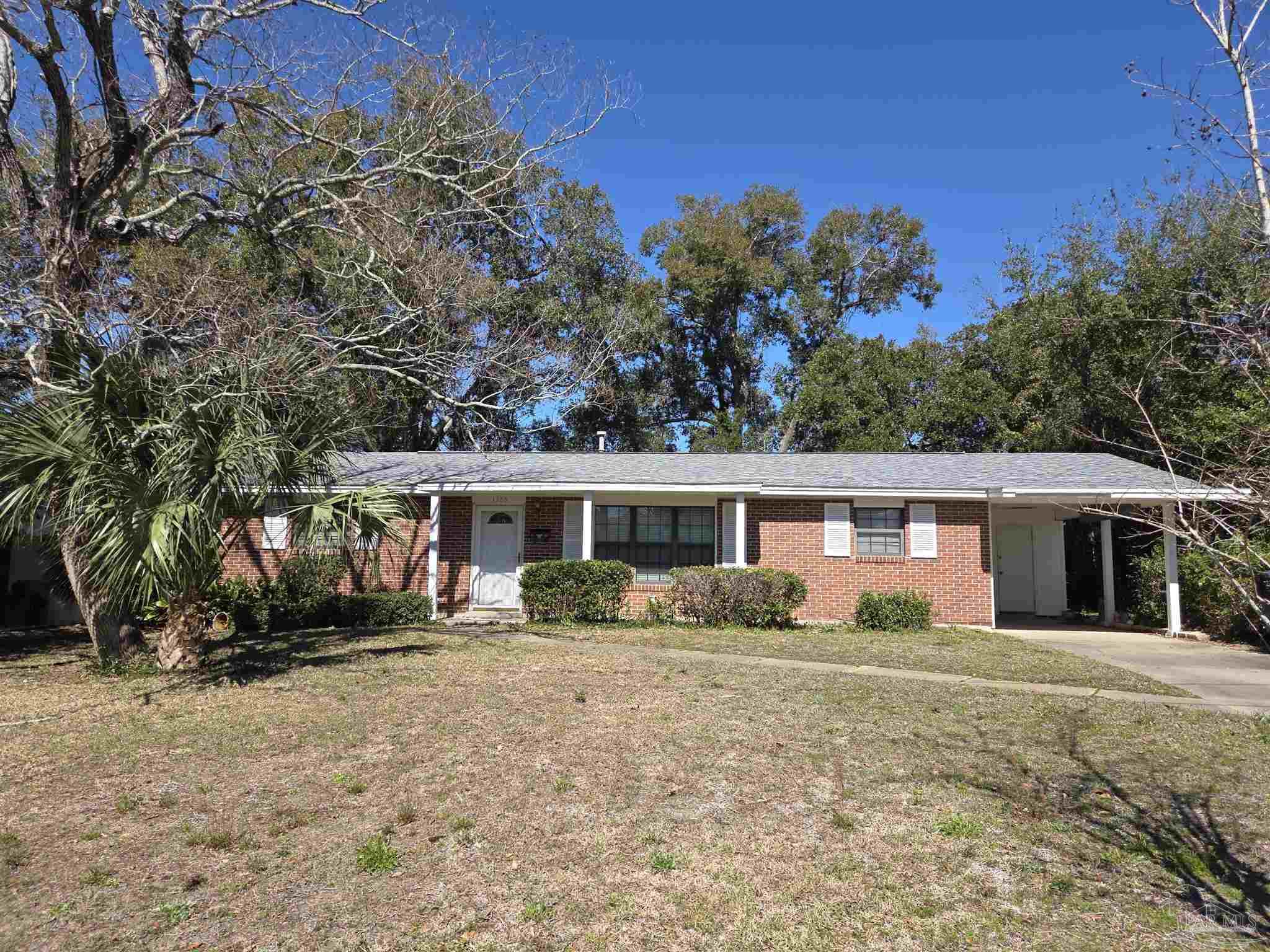 3325 Bluewater Dr