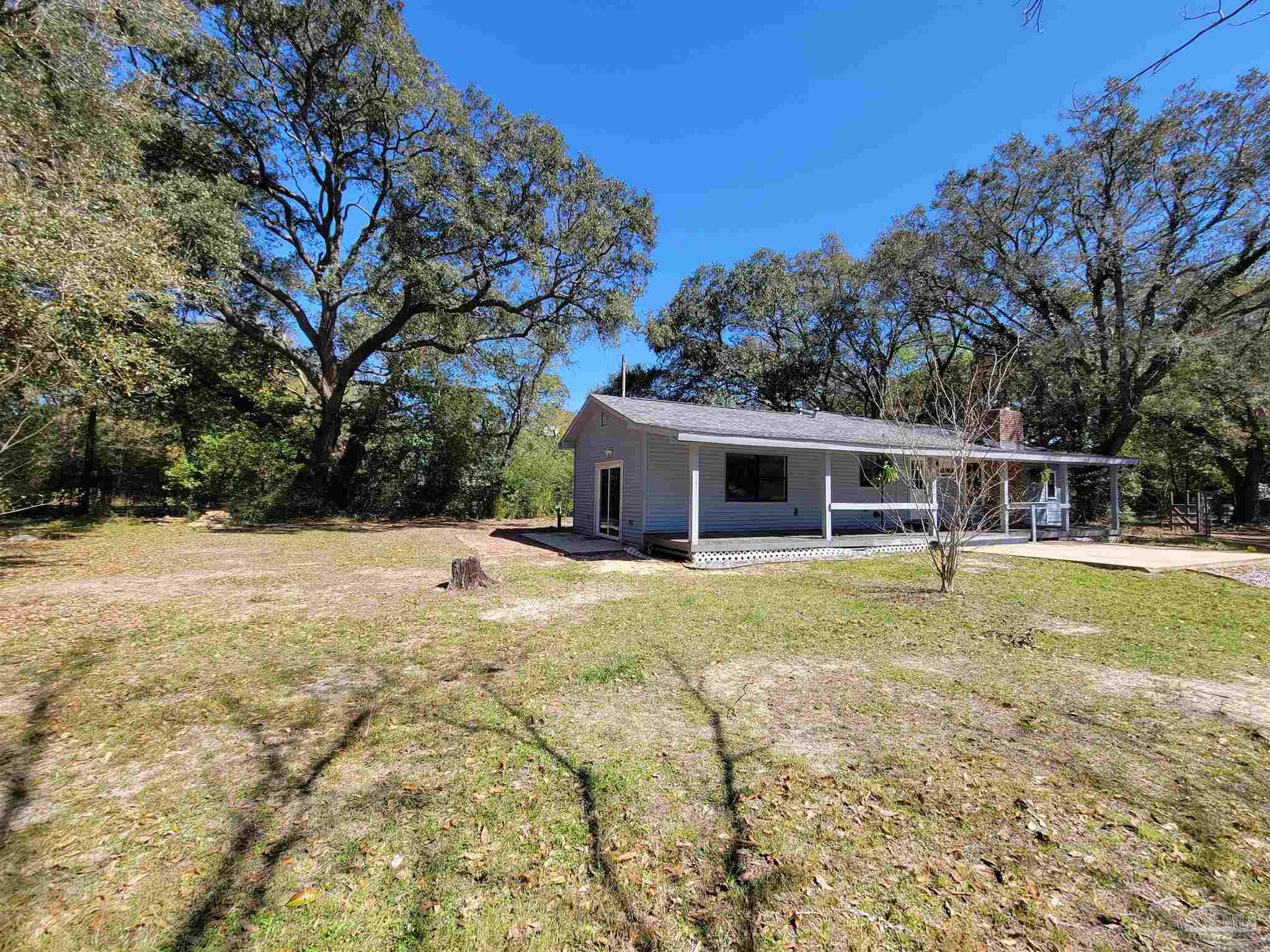 5927 Mitchell Ln