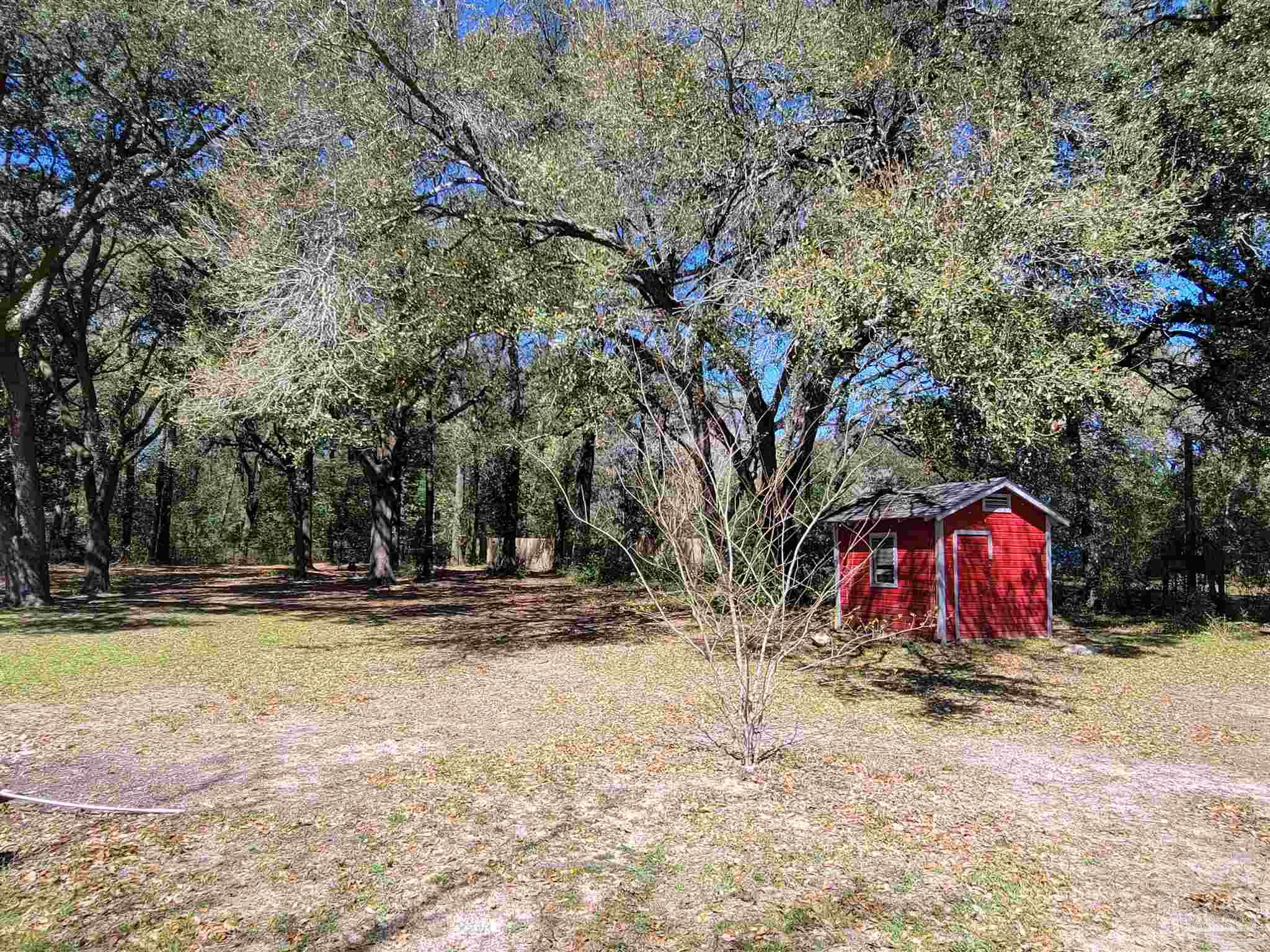5927 Mitchell Ln