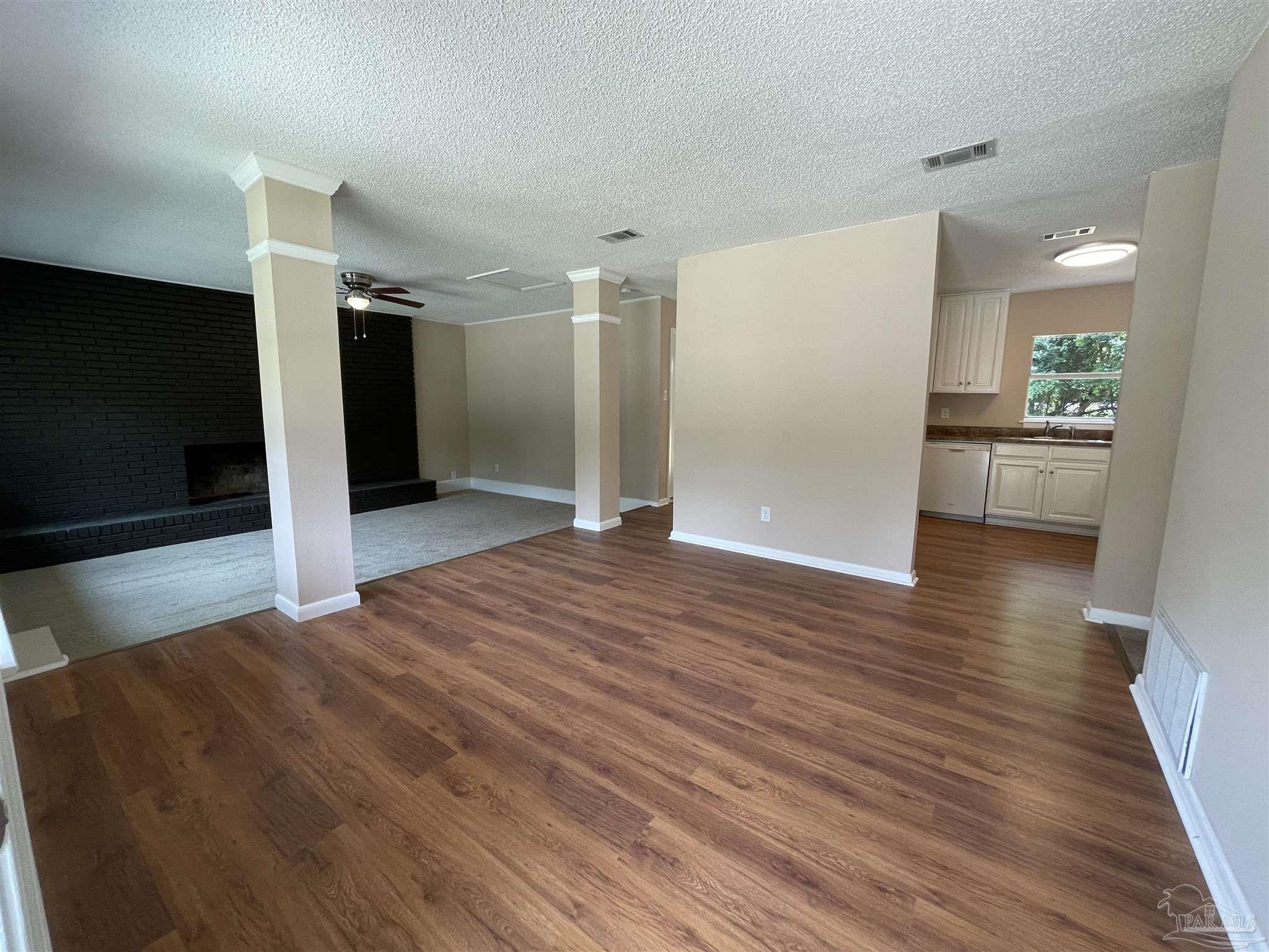 6975 Woodley Dr