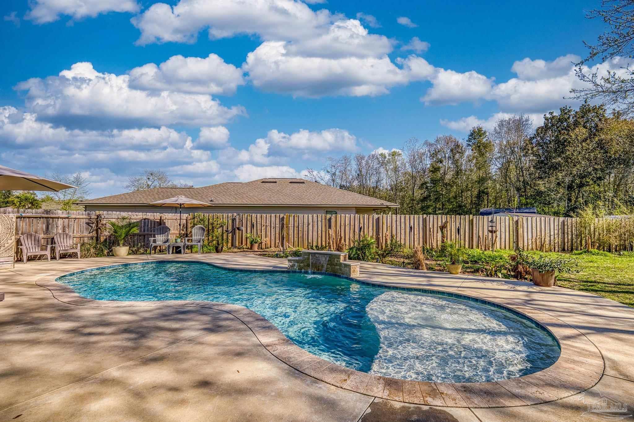 4319 Thistle Pine Ct