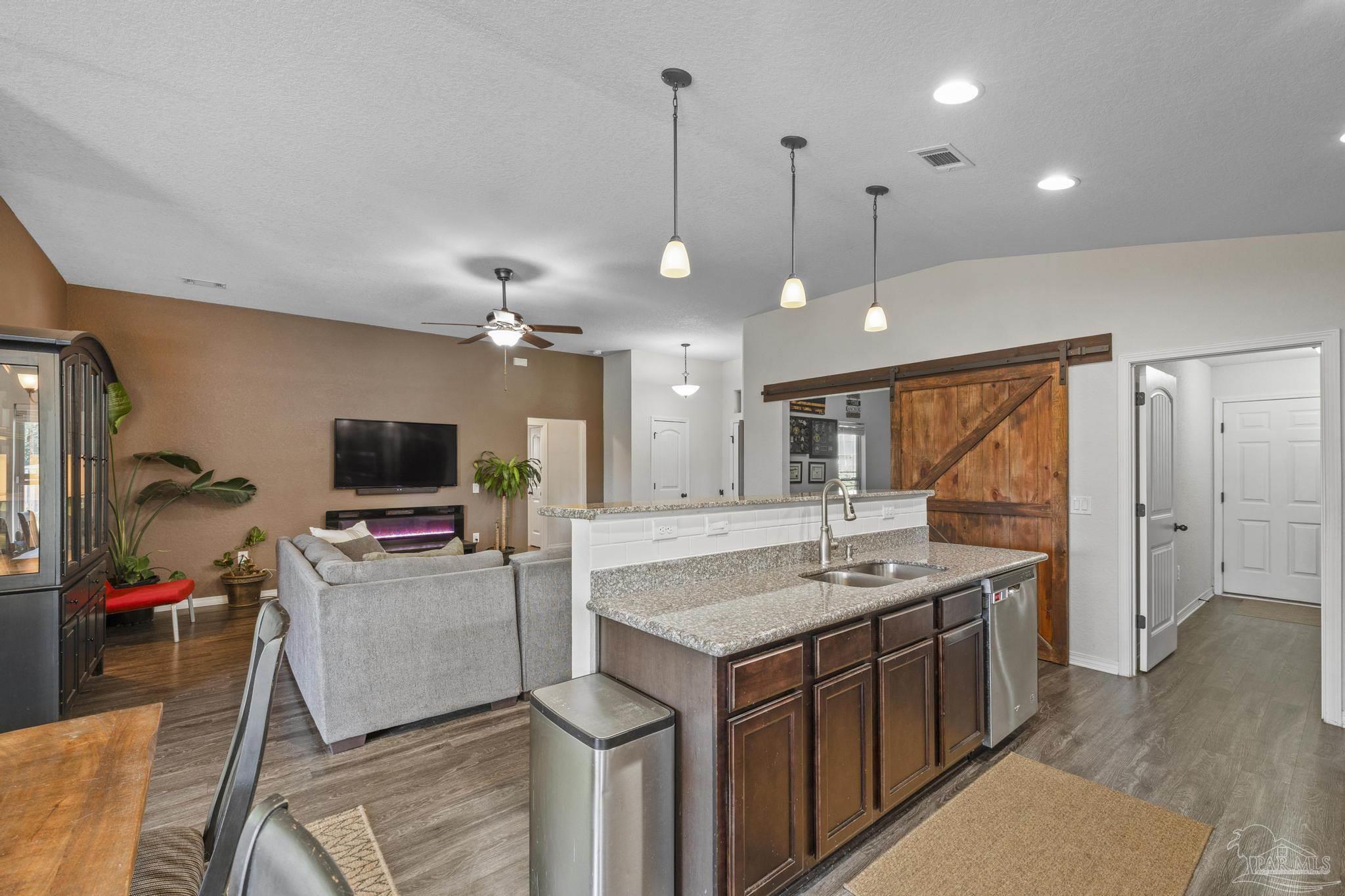 4319 Thistle Pine Ct