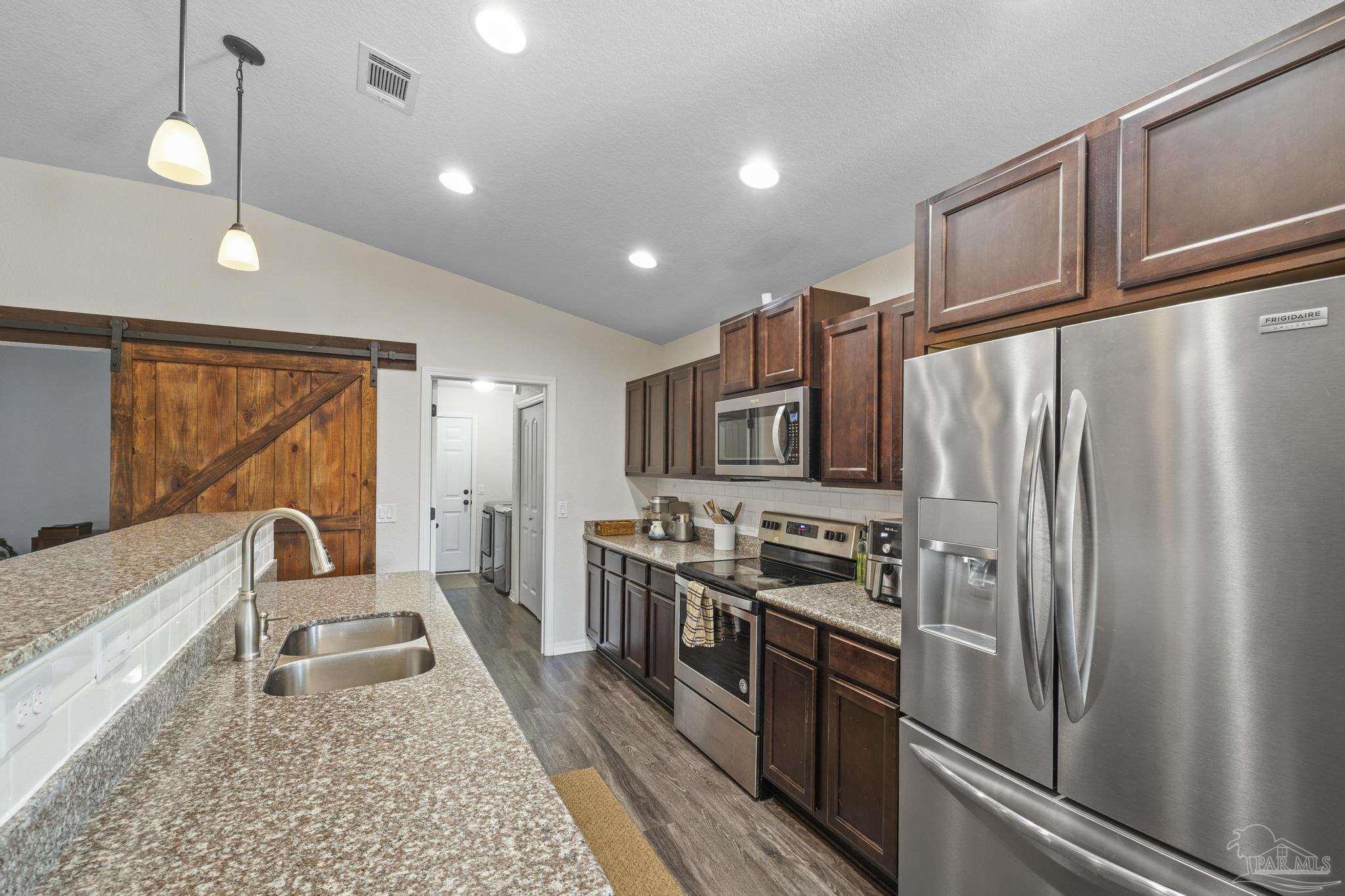 4319 Thistle Pine Ct