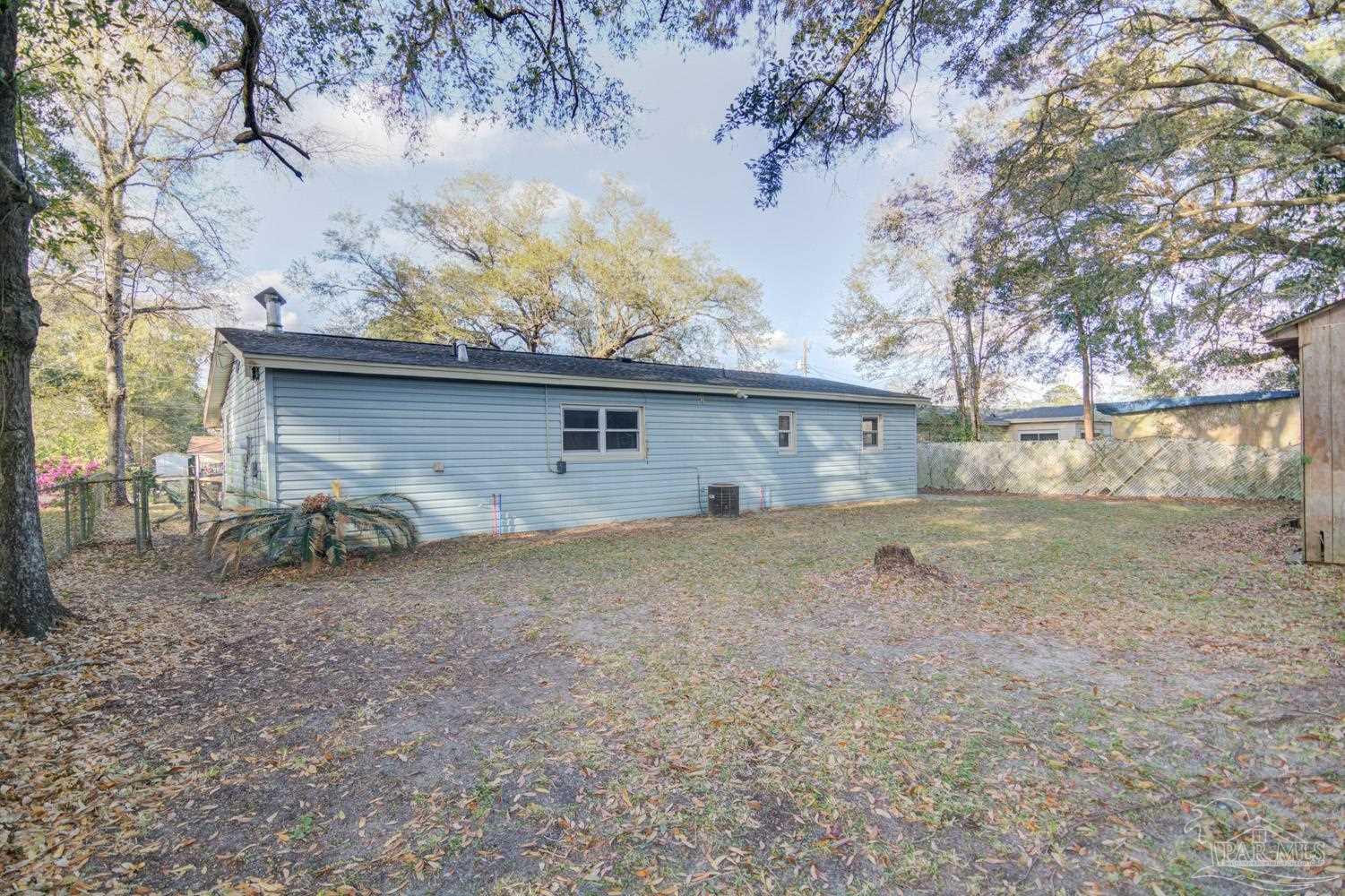 1545 Channing Pl
