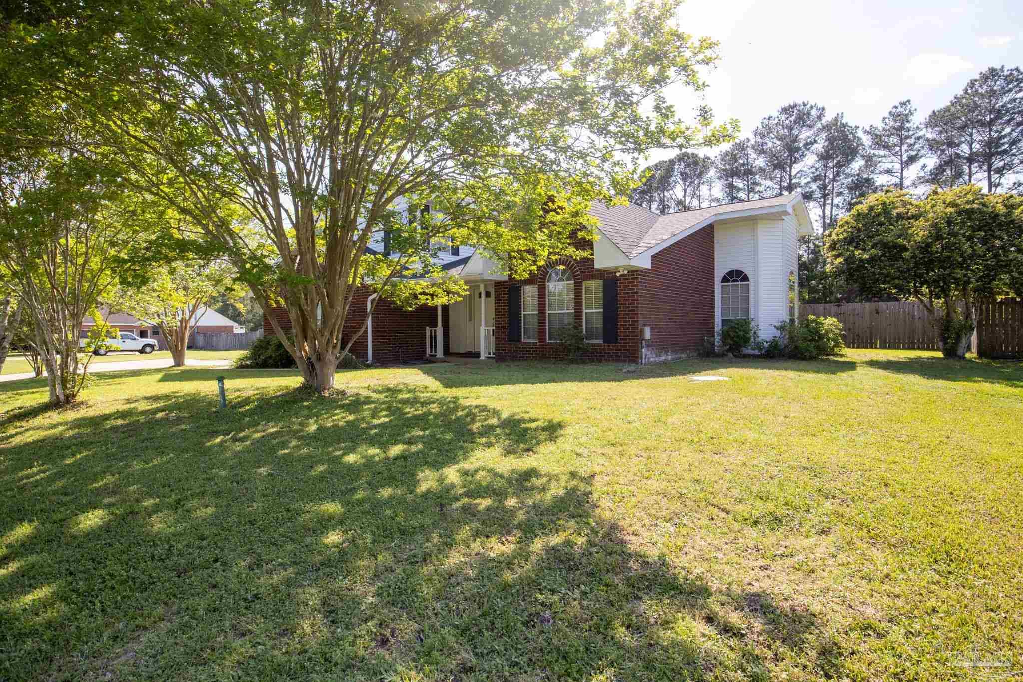 4927 Pattock Pl