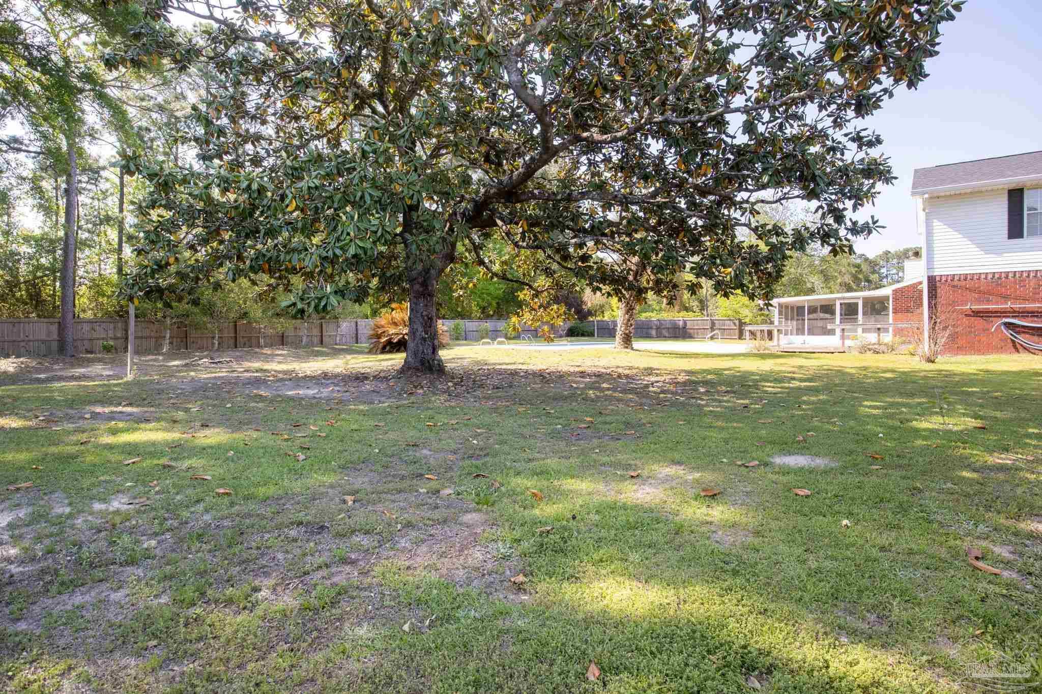 4927 Pattock Pl