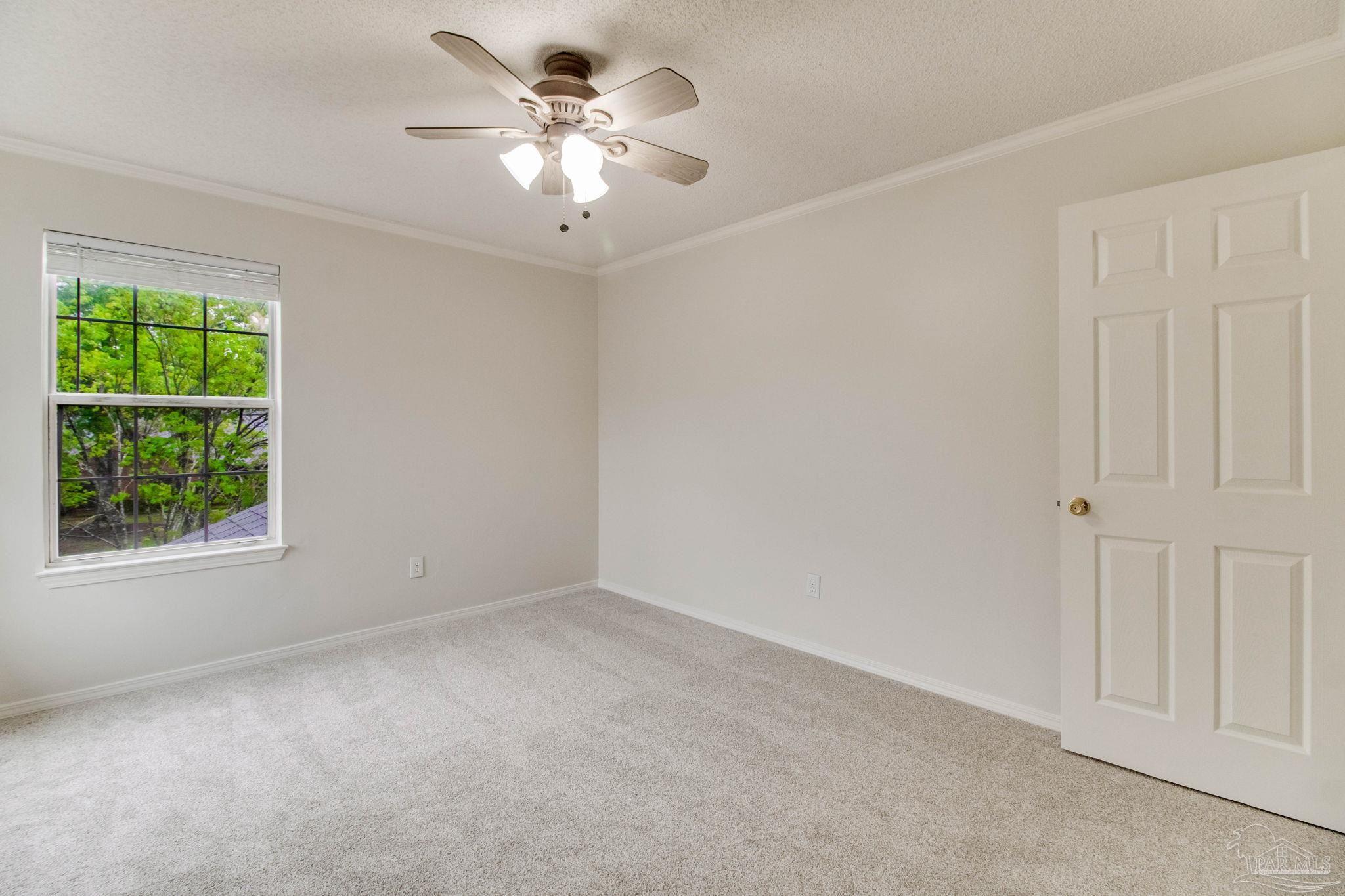 4927 Pattock Pl