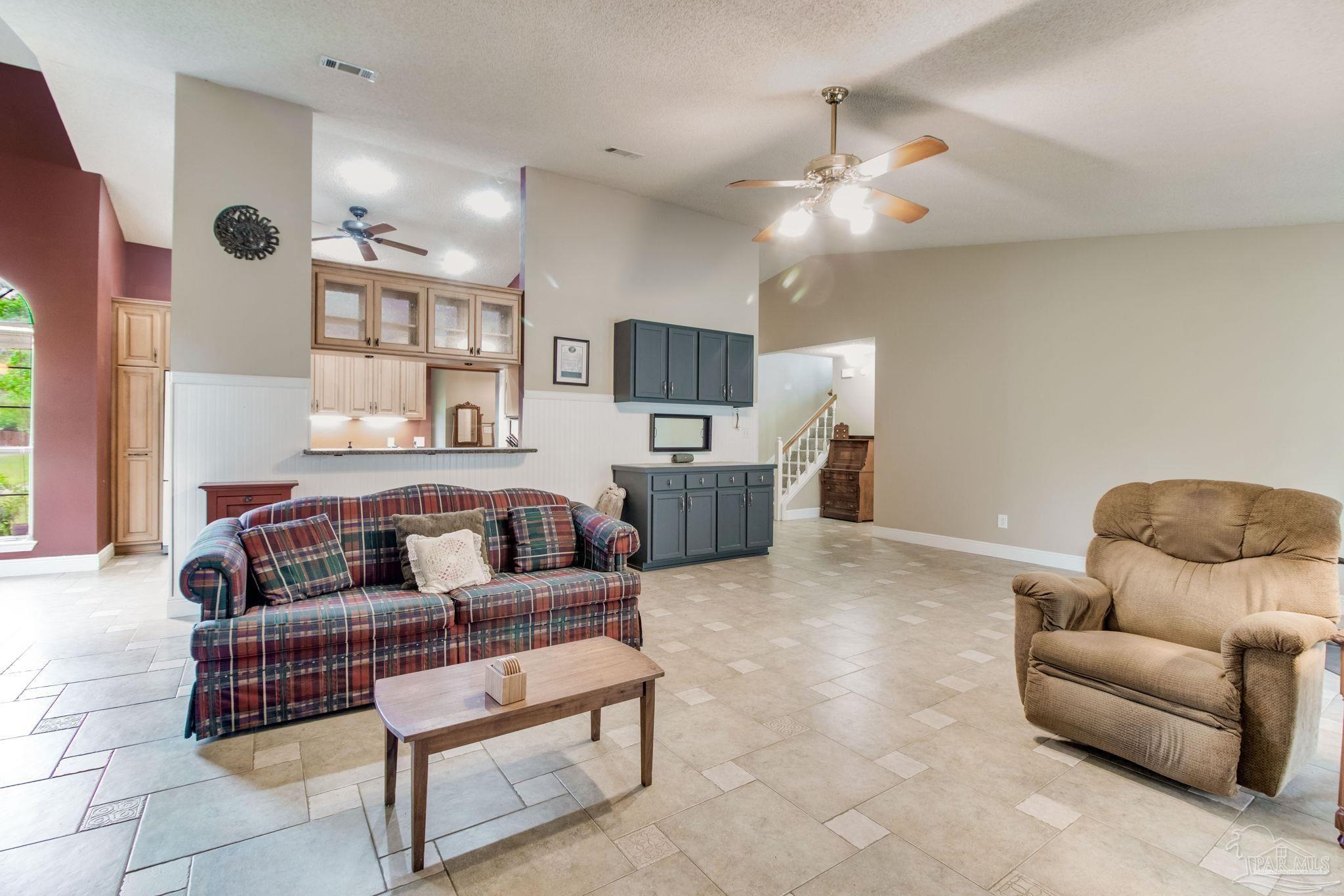 4927 Pattock Pl