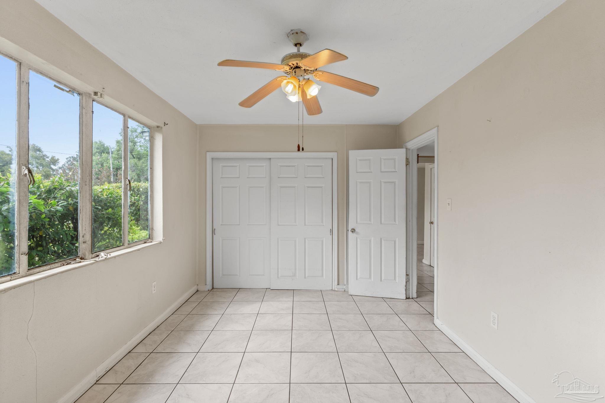 406 Clairmont Dr