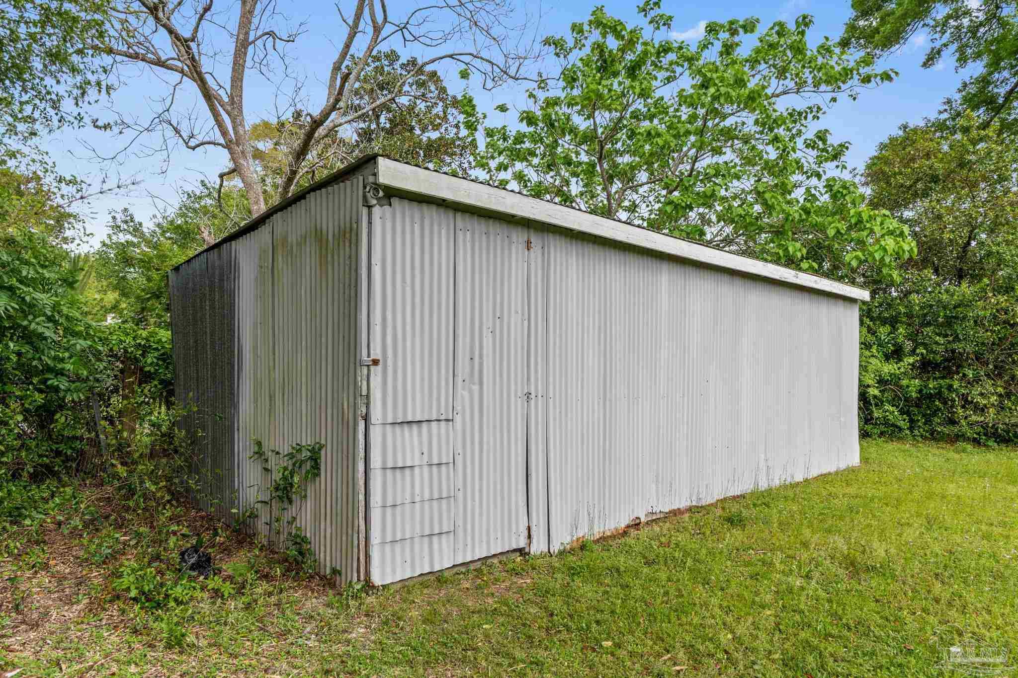 406 Clairmont Dr