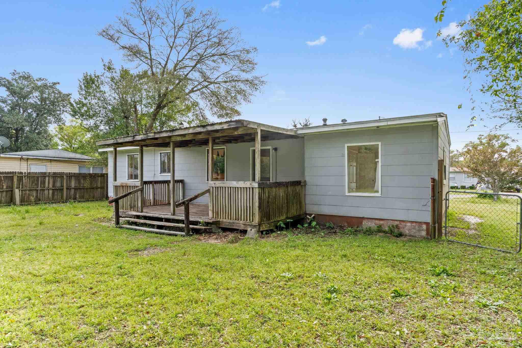 406 Clairmont Dr