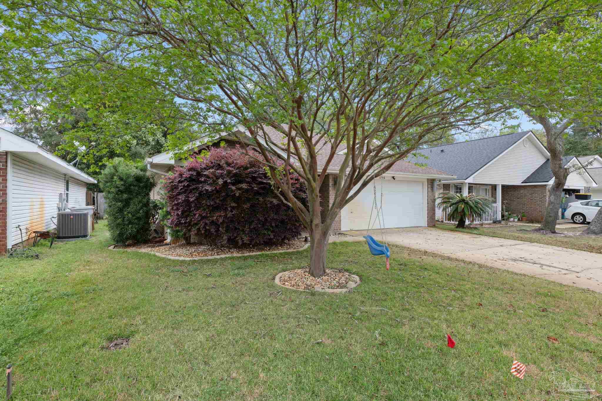 1786 Ivalea Cir