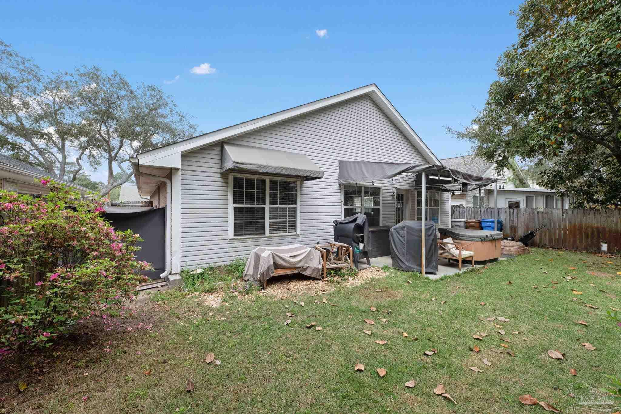 1786 Ivalea Cir