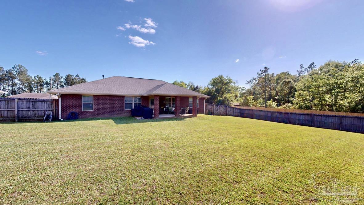 1639 Twin Pines Cir