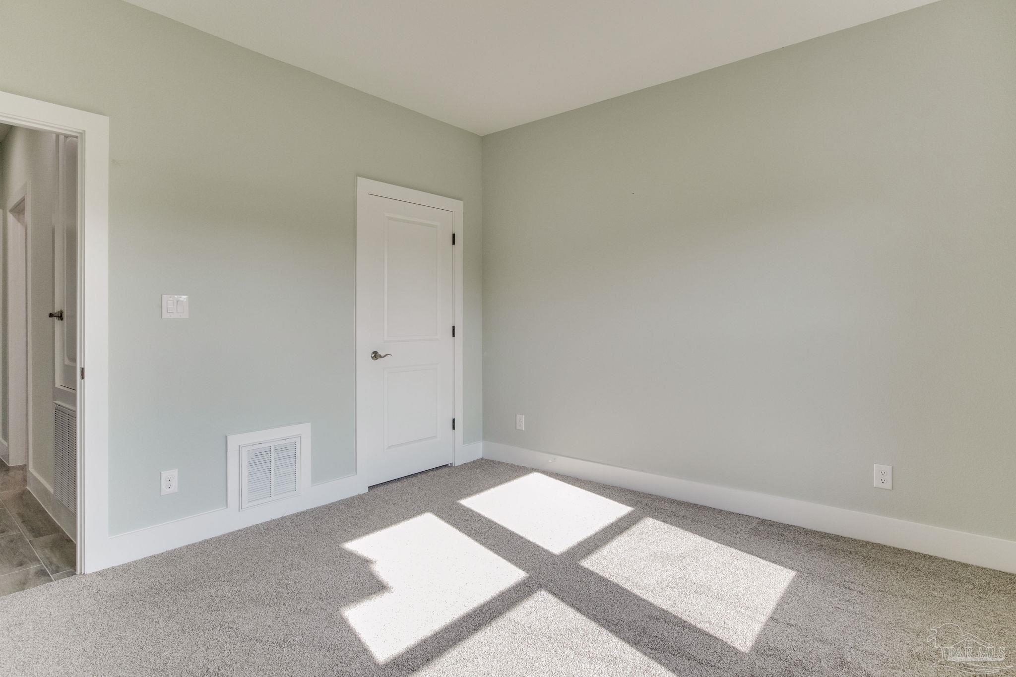1013 Steel Ct