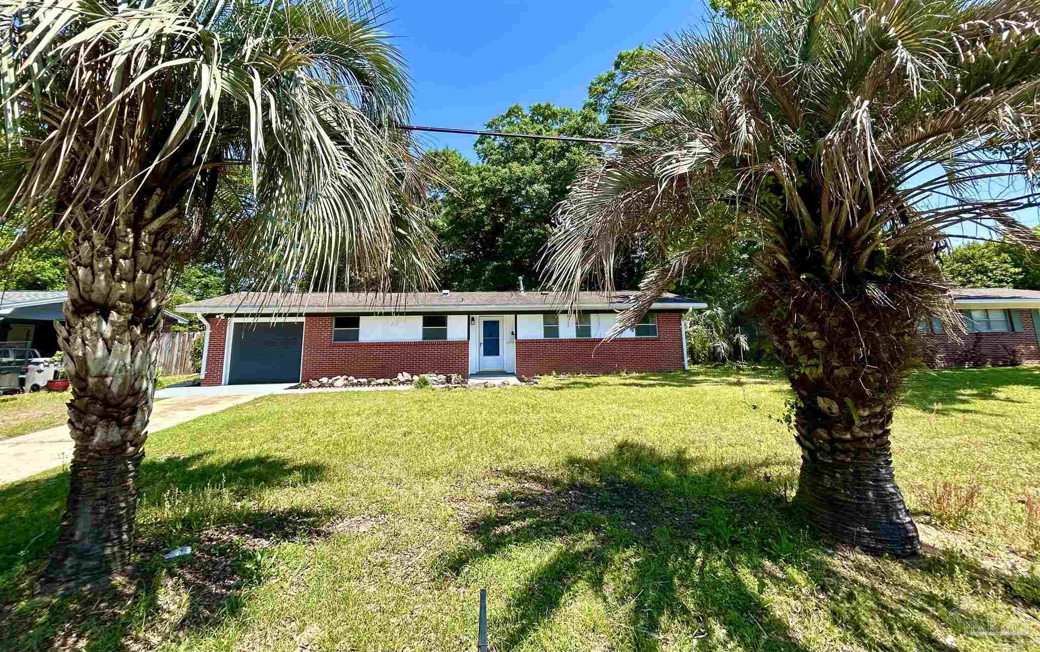 1019 E Madison Dr